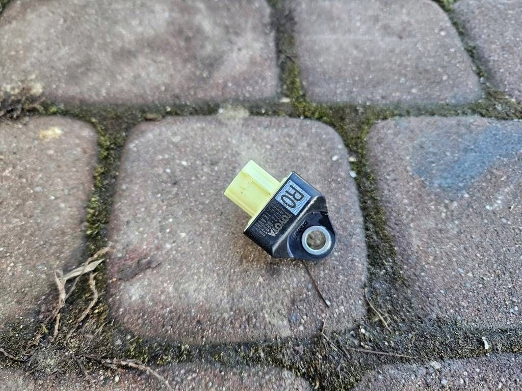 09554500f6147c2475e5e00fc5423014.jpg
