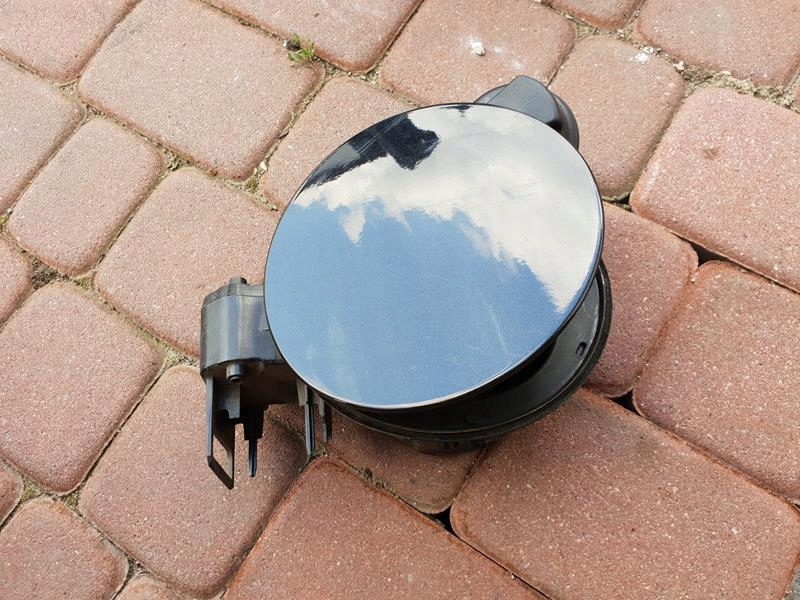 f1e325f2412397d3d93984168369