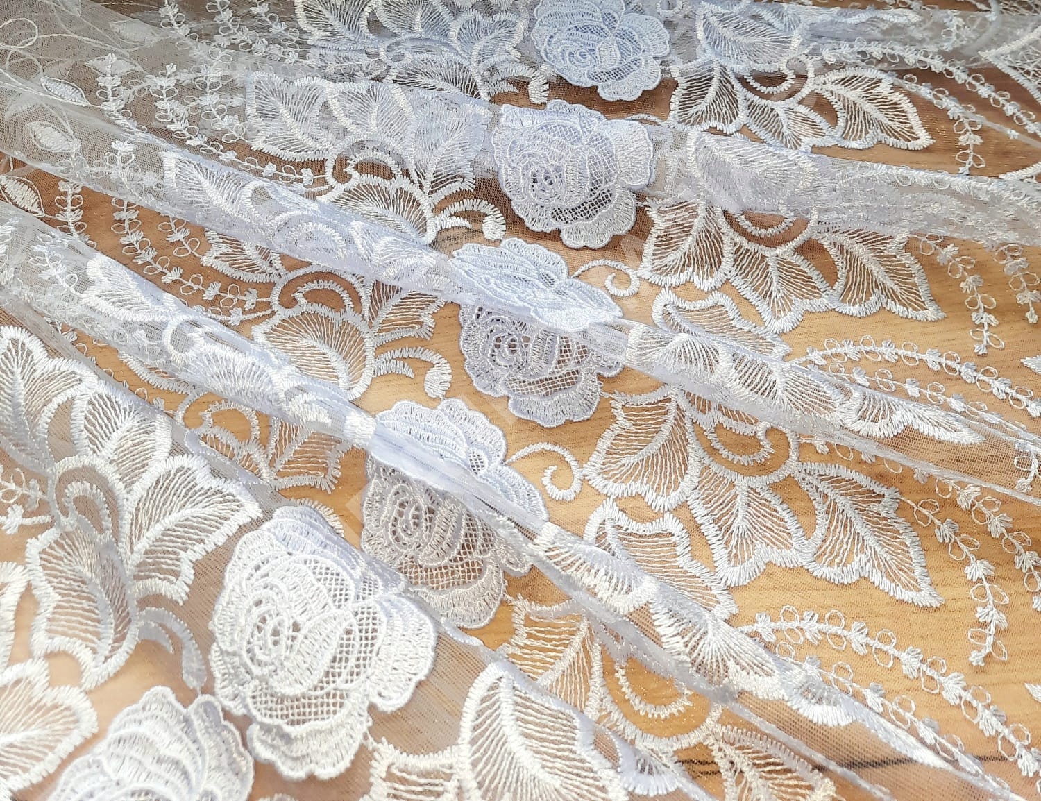 Firana siateczka biała 280cm „Róża”