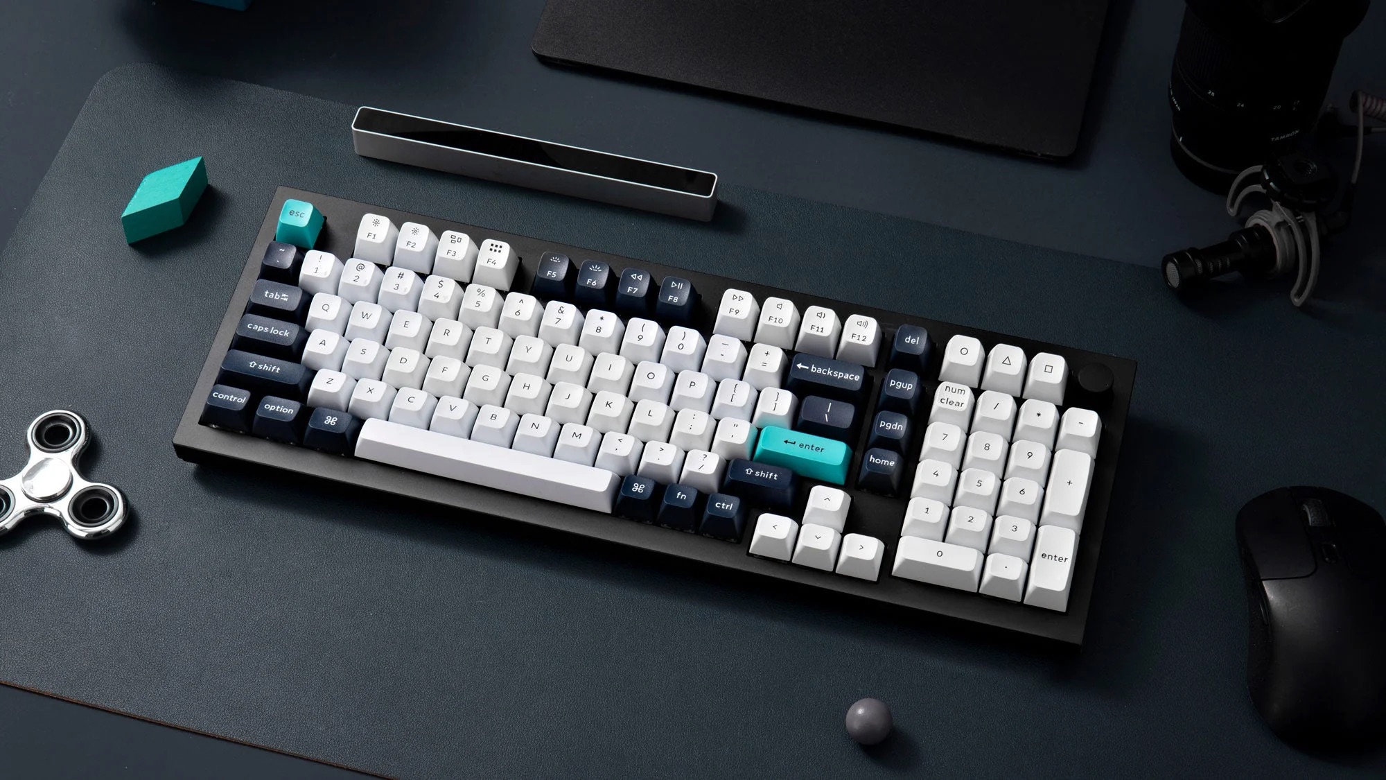 Keychron Q5 Max QMK Kabellose Mechanische Tastatur, QWERTY US, Q5M-M1, Red - Photo 3/8