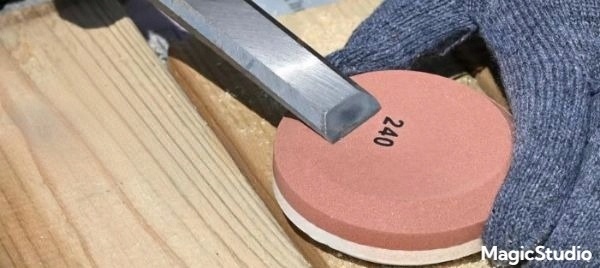 OKRĄGŁY KAMIEŃ DO OSTRZENIA SIEKIER TOPORU WIELOFUNKCYJNY 240/600 BISANTI 4