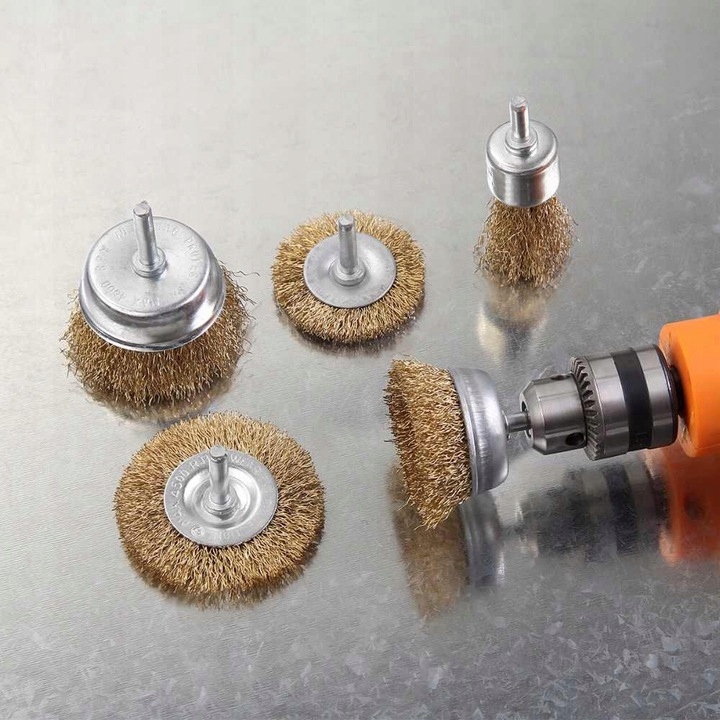 ZESTAW SZCZOTEK SZCZOTKI DRUCIANE do RDZY WIERTARKI NA WIERTARKĘ WKRĘTARKĘ 11