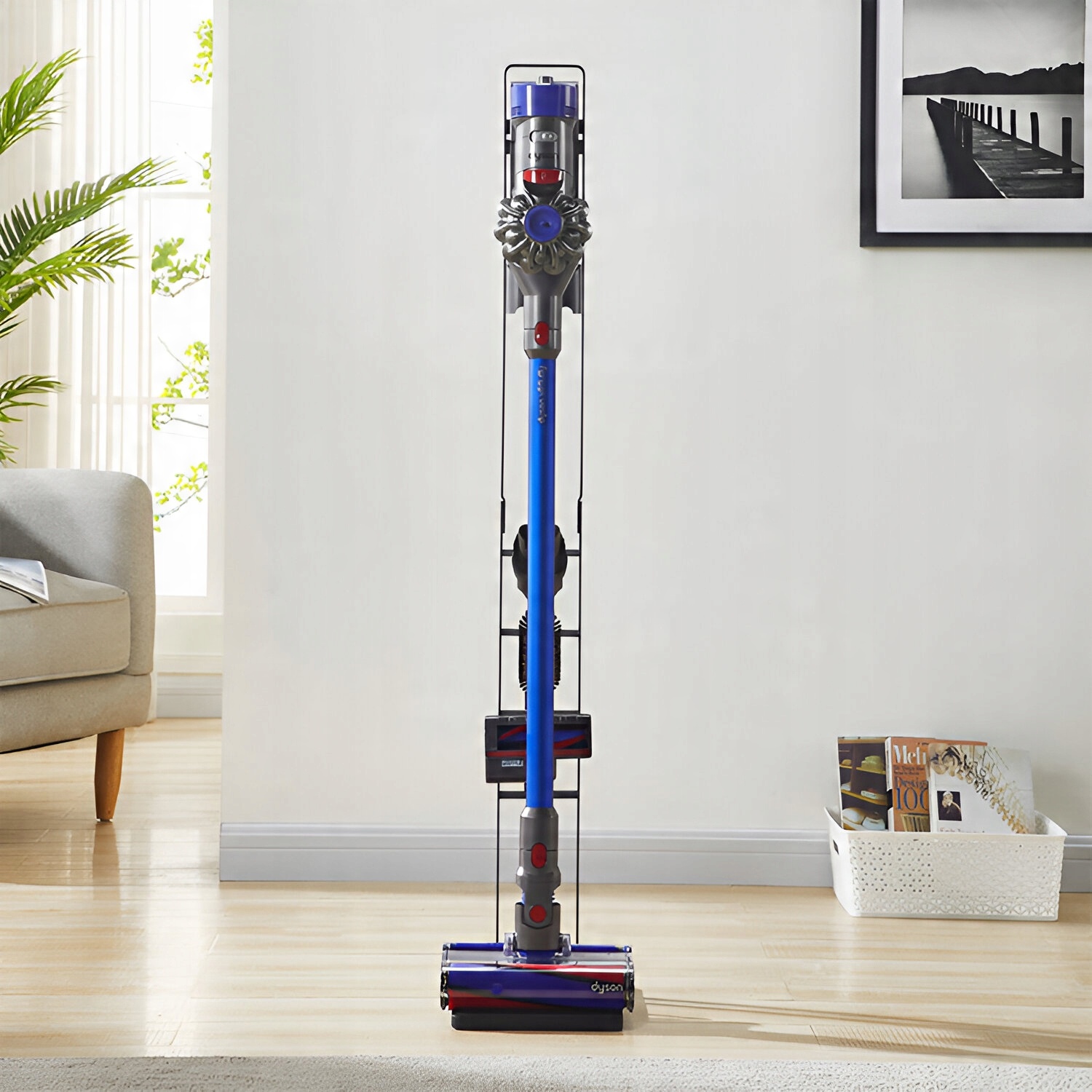 STOJAK WIESZAK STELAŻ UCHWYT DO ODKURZACZA DYSON DC V7 V8 V10 V11 V12 V15