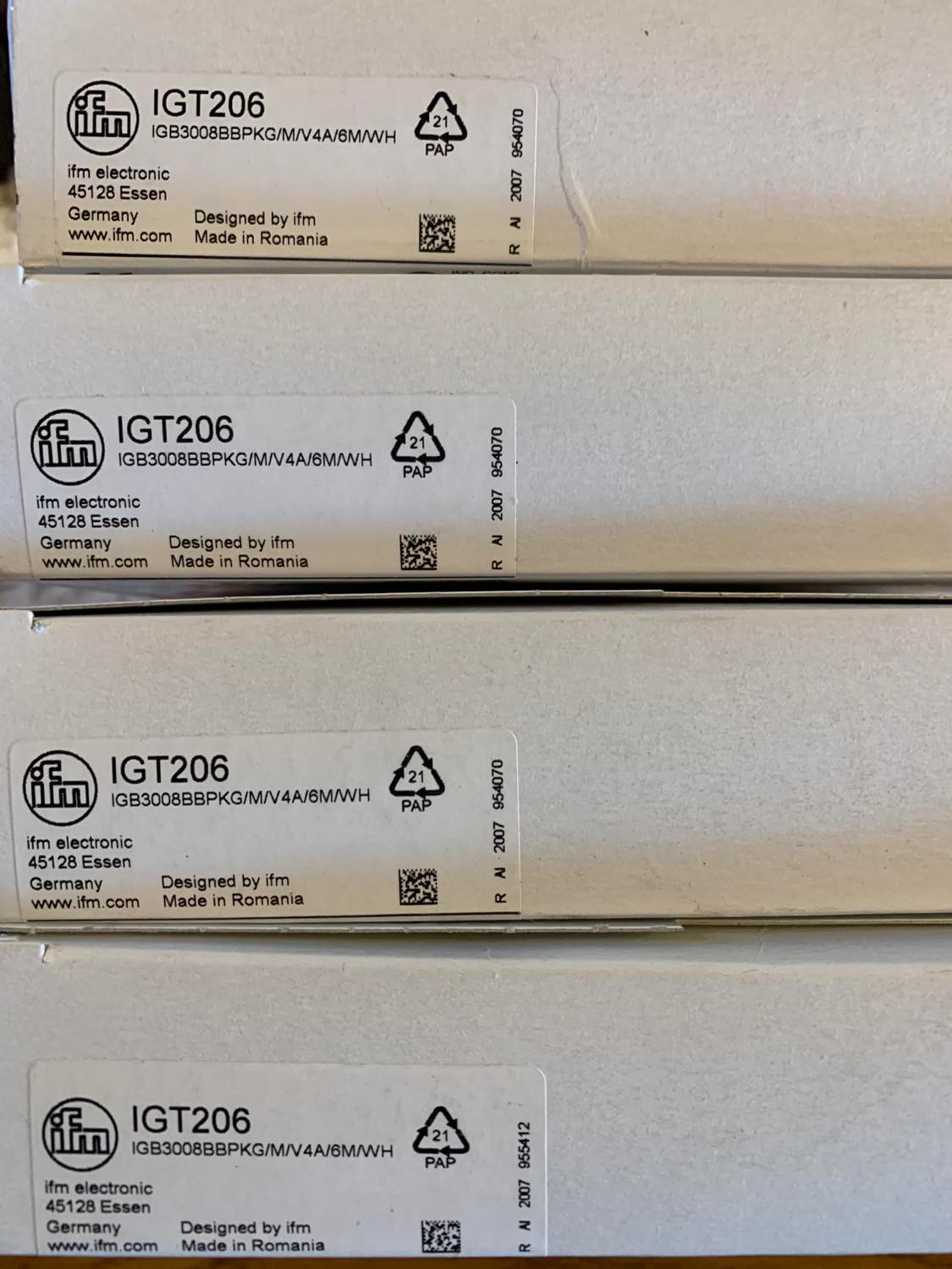 IFM IGT206 Inductive sensor — Näherungs- & induktive Sensoren