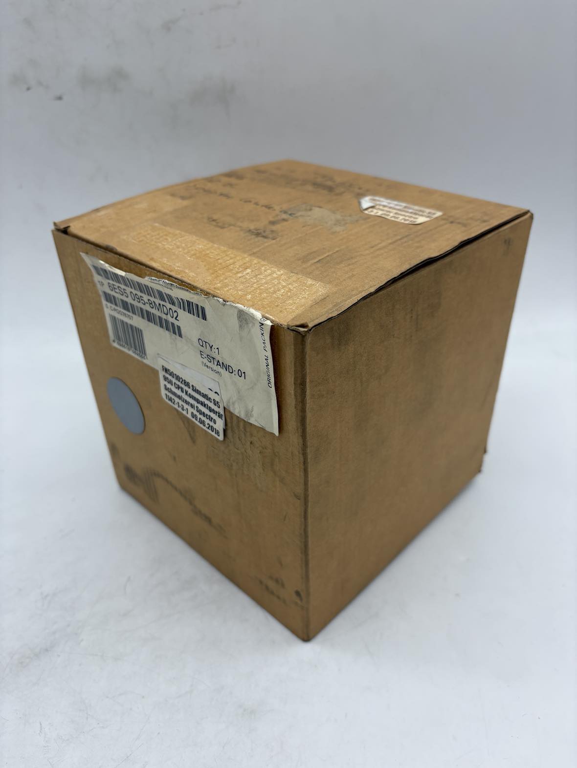 Siemens 6ES5095-8MD02 SIMATIC S5, S5-95U COMPACT UNIT W. PROFIBUS-DP SLAVE INTERFACE