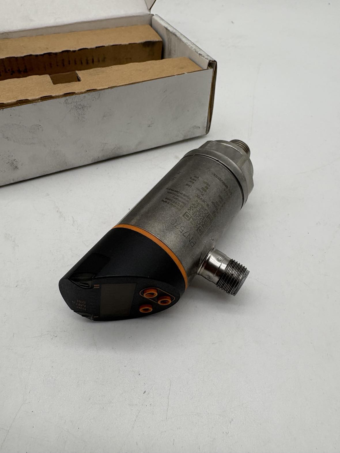 PN7570 IFM, Pressure & Flow Measurement