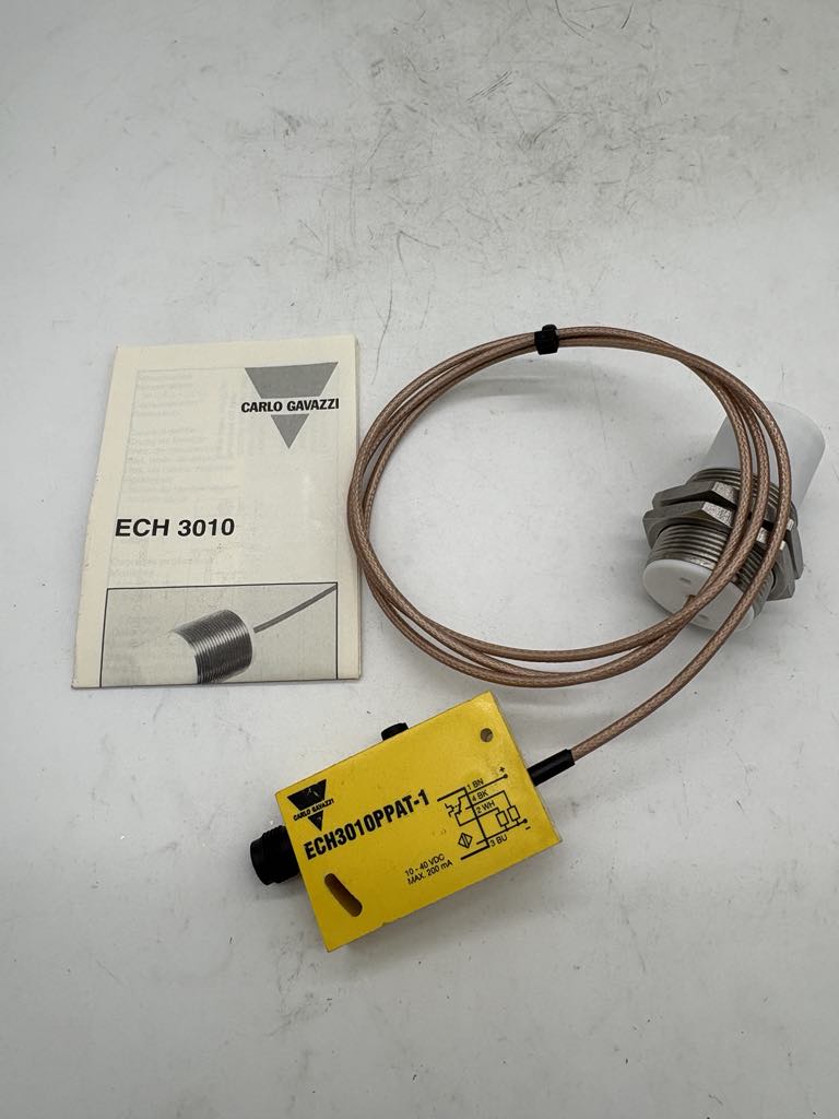 Carlo Gavazzi ECH3010PPAT-1 Capacitive Proximity Sensor, Non-flush mountable, High Temperature - Capacitive Proximity Sensor, Non-flush mountable, Operating temperature -196C - +180C, Sensing Range 10mm, Adjustable 4-15mm, Power Supply 10-40VDC, PNP output, N.C.+N.O., M12 plug, Stainless Steel and Teflon Housing M30 x, IP67 — Näherungs- & induktive Sensoren