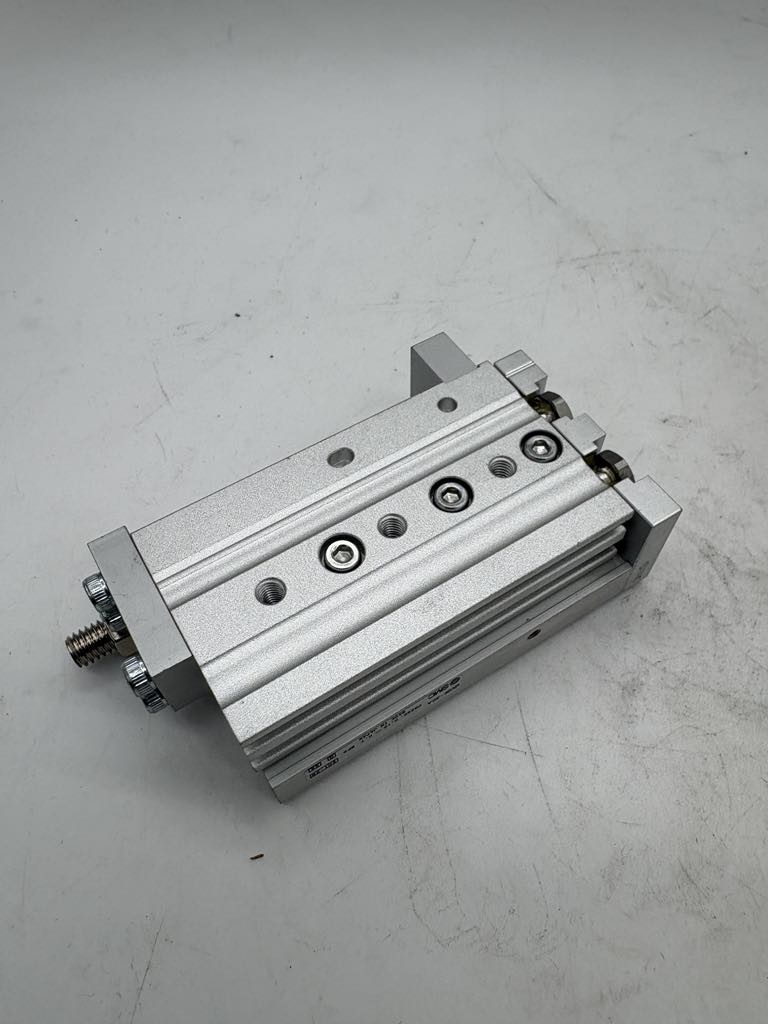 MXS8-30A SMC, Módulos lineales y actuadores