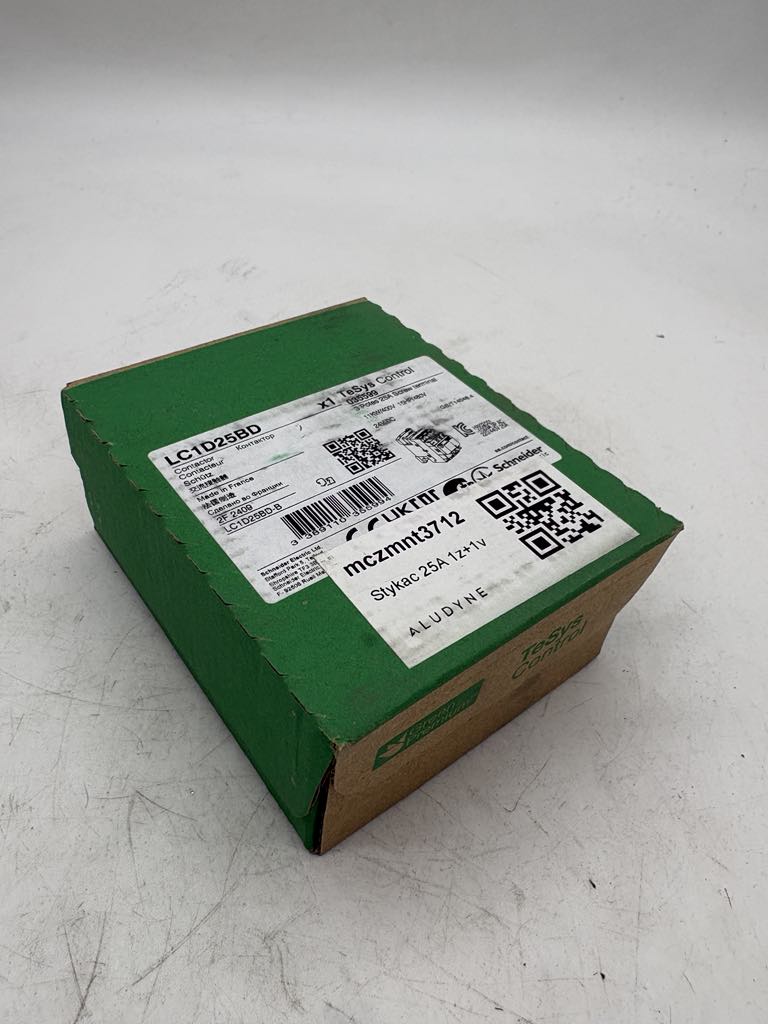 Schneider Electric LC1D25BD IEC Contactor, TeSys Deca, 25A, 15HP, 24VDC Coil — Schütze & Relais