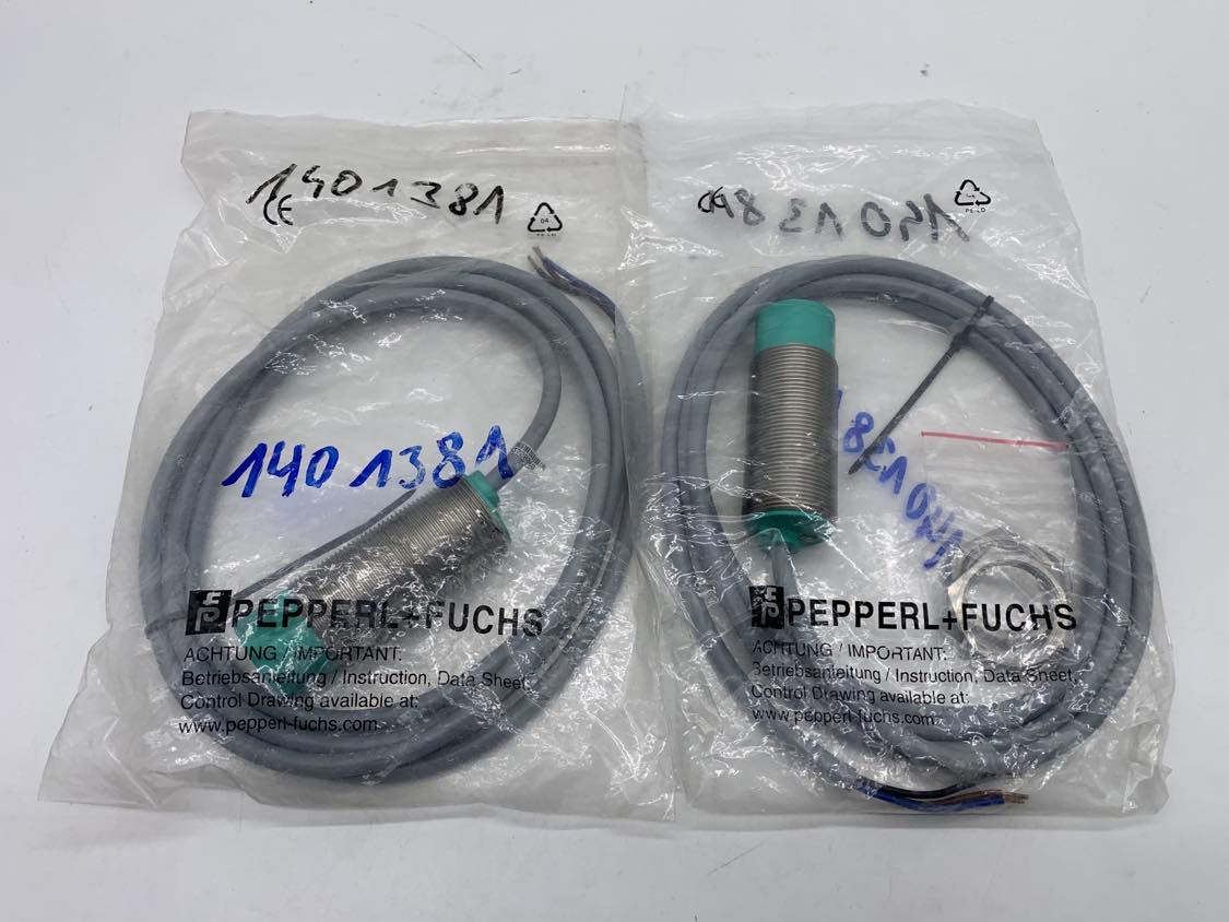 Pepperl+Fuchs CJ10-30GM-E2 Capacitive sensor — Allgemeines Zubehör