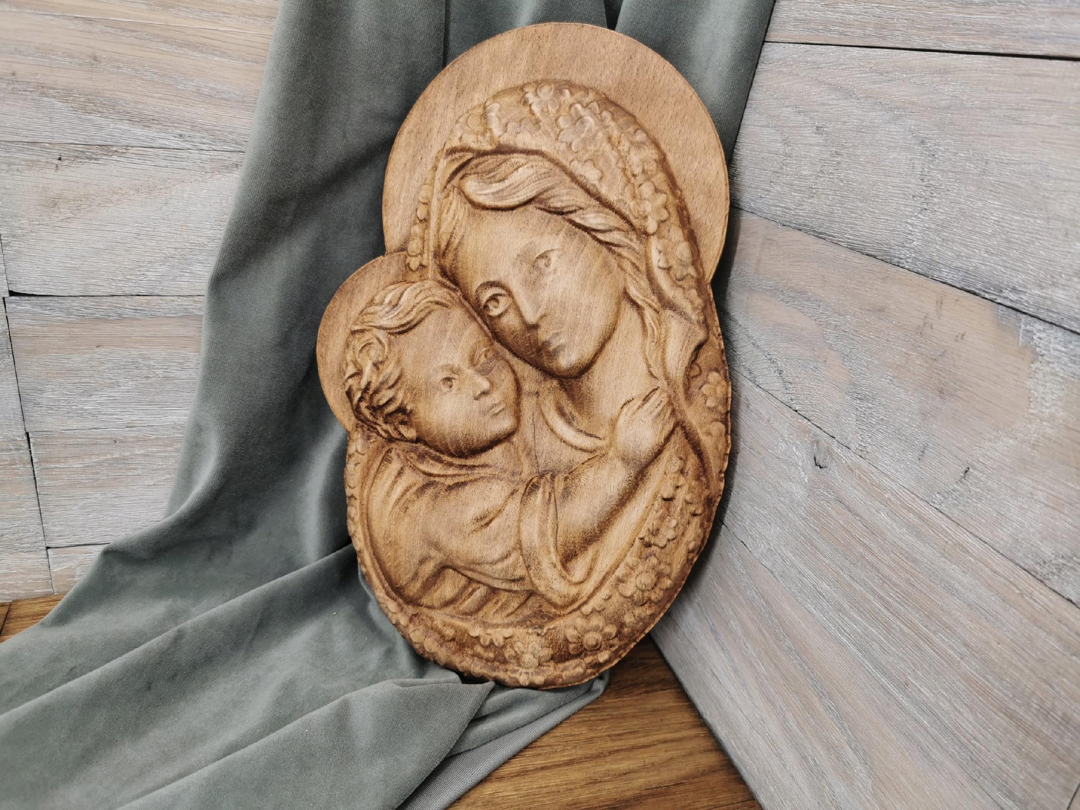 Płaskorzeźba drewniana obraz prezent na komunie chrzest Maryja obraz 80 cm