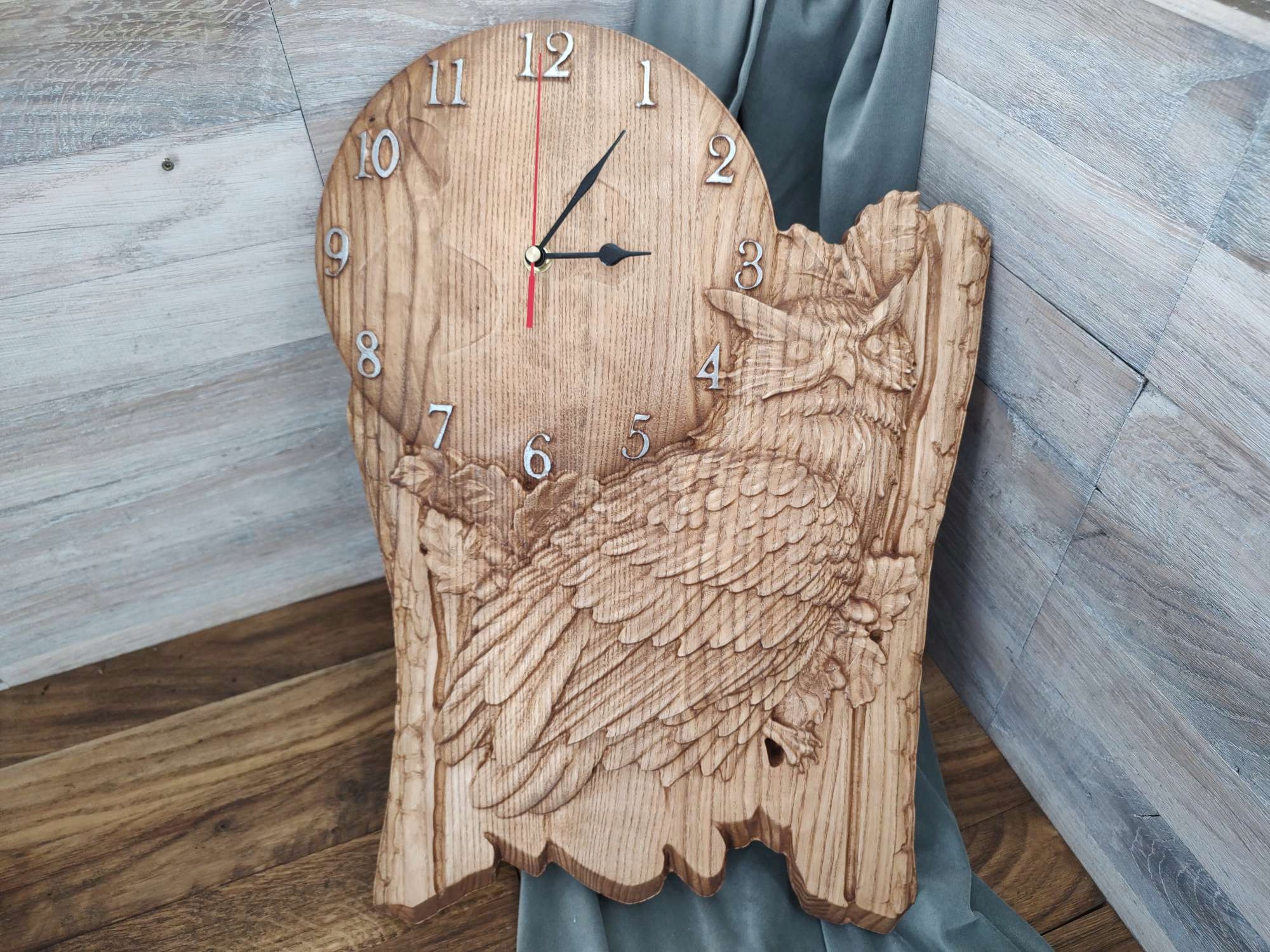 Zegar ścienny drewno z sową na tle księżyca motyw myśliwski 50cm na prezent