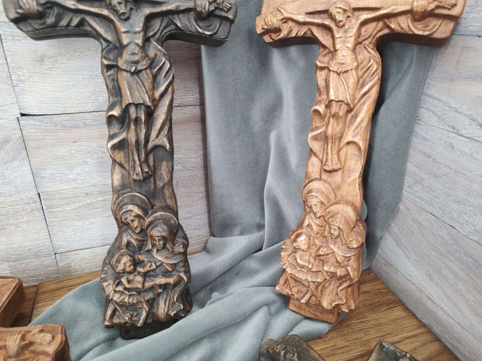 Drewniany Krzyż Krzyżyk na ścianę obraz 30cm