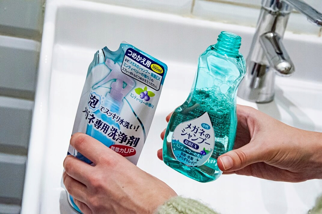 OPAKOWANIE UZUPEŁNIAJĄCE Japoński SZAMPON DO OKULARÓW Mięta-Jagoda 160ml