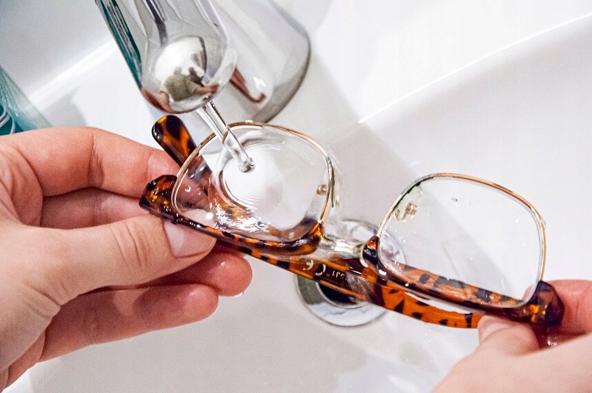 Innowacyjny Japoński SZAMPON DO OKULARÓW o zapachu Kwiatowym - 200ml SOFT99