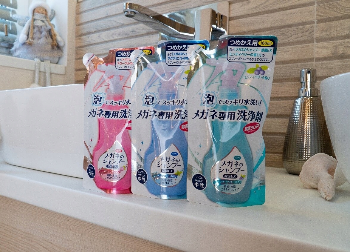 OPAKOWANIE UZUPEŁNIAJĄCE Japoński SZAMPON DO OKULARÓW Mięta-Jagoda 160ml