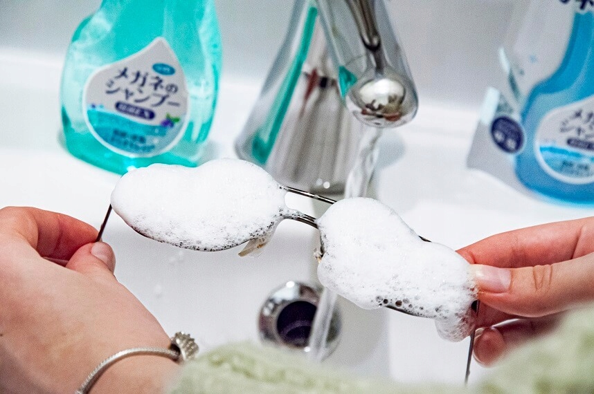 OPAKOWANIE UZUPEŁNIAJĄCE Japoński SZAMPON DO OKULARÓW Mięta-Jagoda 160ml