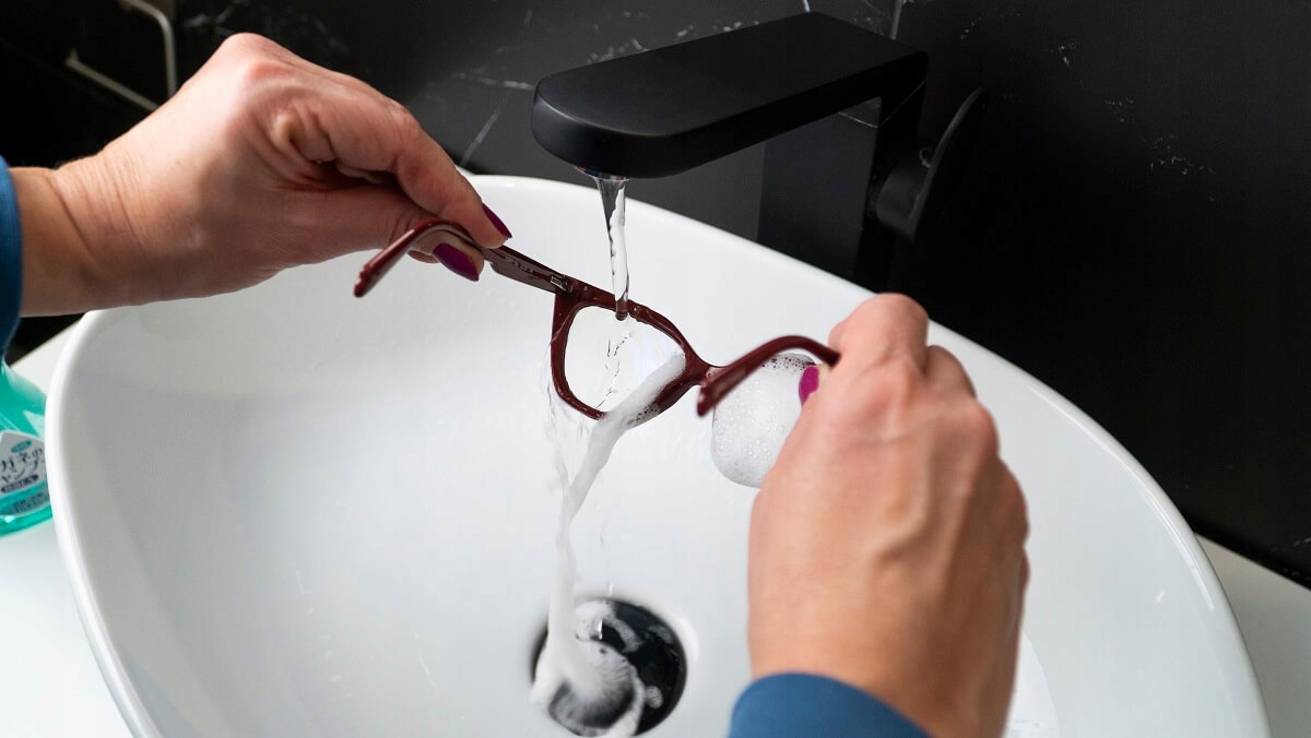 OPAKOWANIE UZUPEŁNIAJĄCE Japoński SZAMPON DO OKULARÓW Mięta-Jagoda 160ml