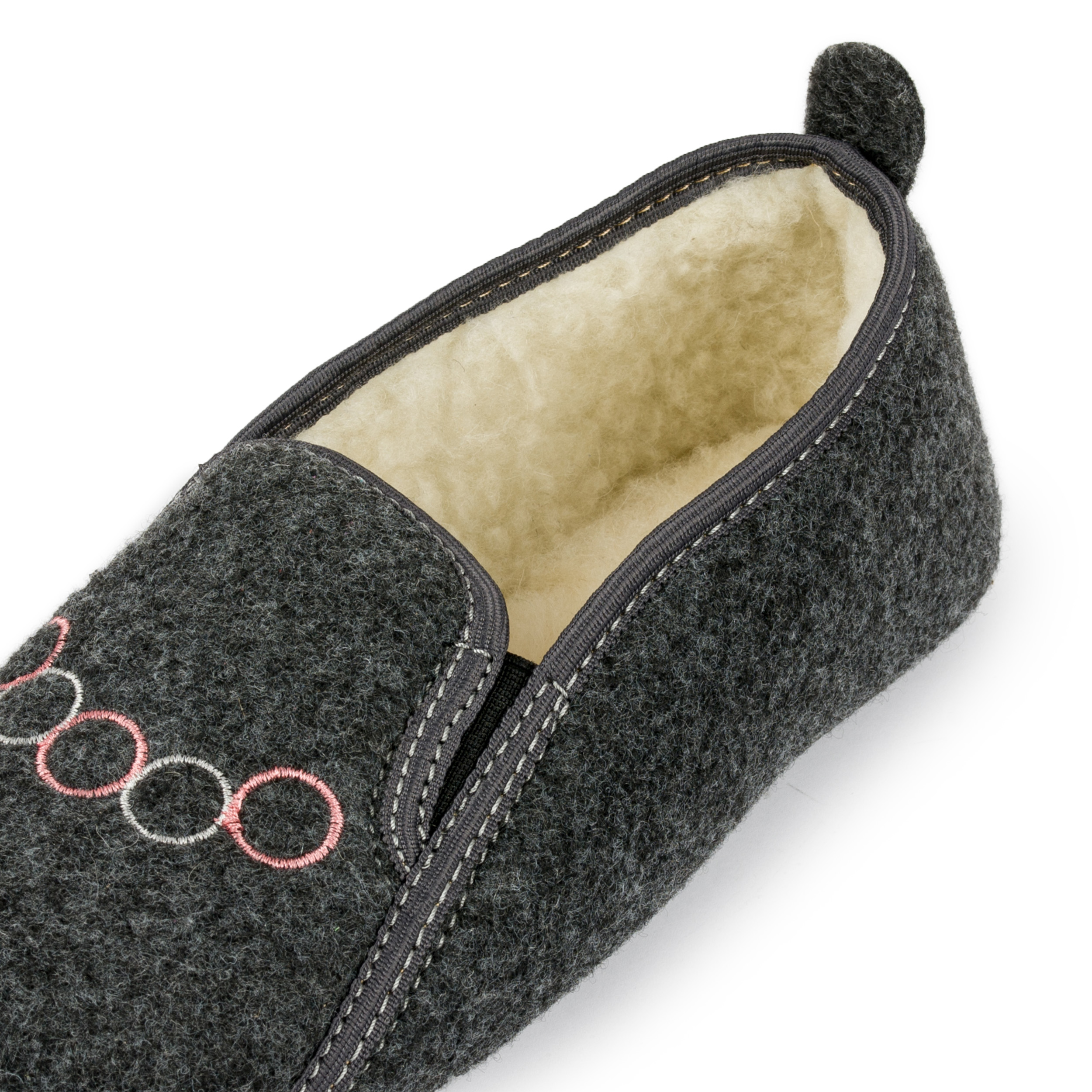 Bambosze damskie czarne filcowe ocieplane kółka 39