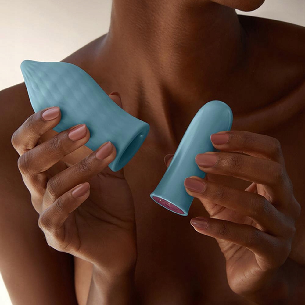 Masażer, stymulator wibrujący + nakładka.