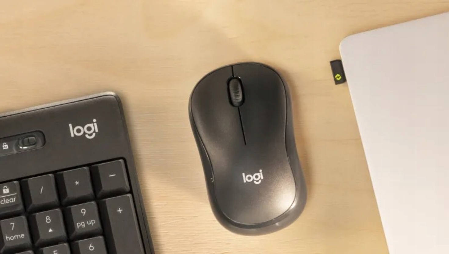Logitech Maus M240 optisch Wireless Bluetooth 3 Tasten 4000 dpi - Bild 10 von 16