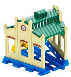 Tomek & Friends Fisher Price zajezdnia kolejka CDV12