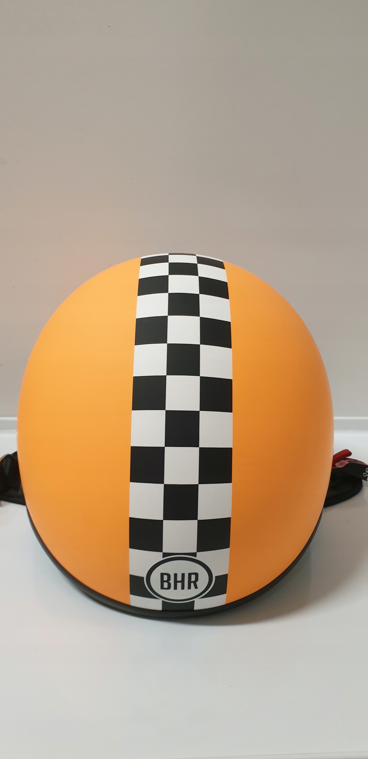 66246228_1.jpg