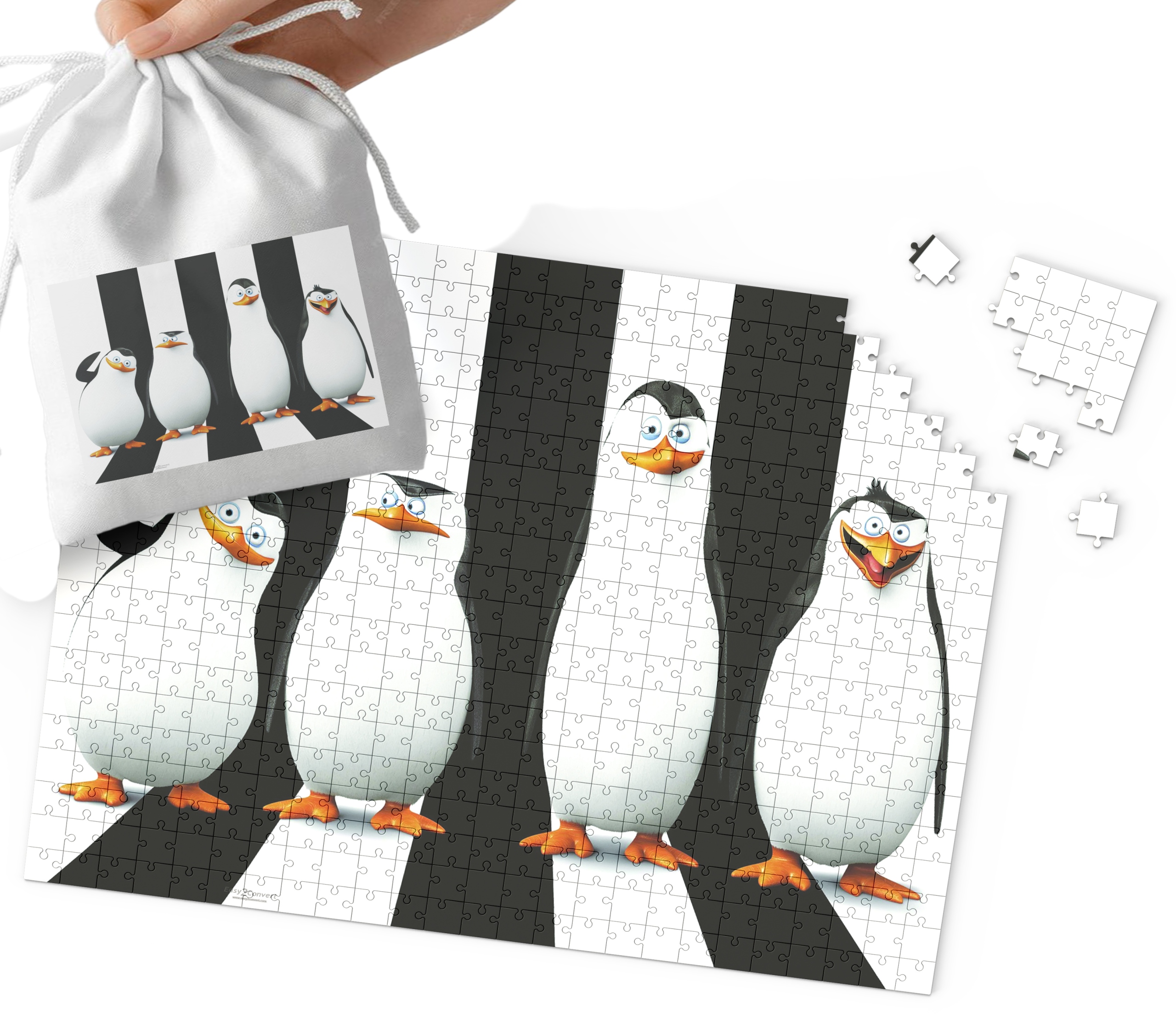 PUZZLE - Pingwiny z Madagaskaru WZORY Z BAJEK PREZENT 24el + WORECZEK