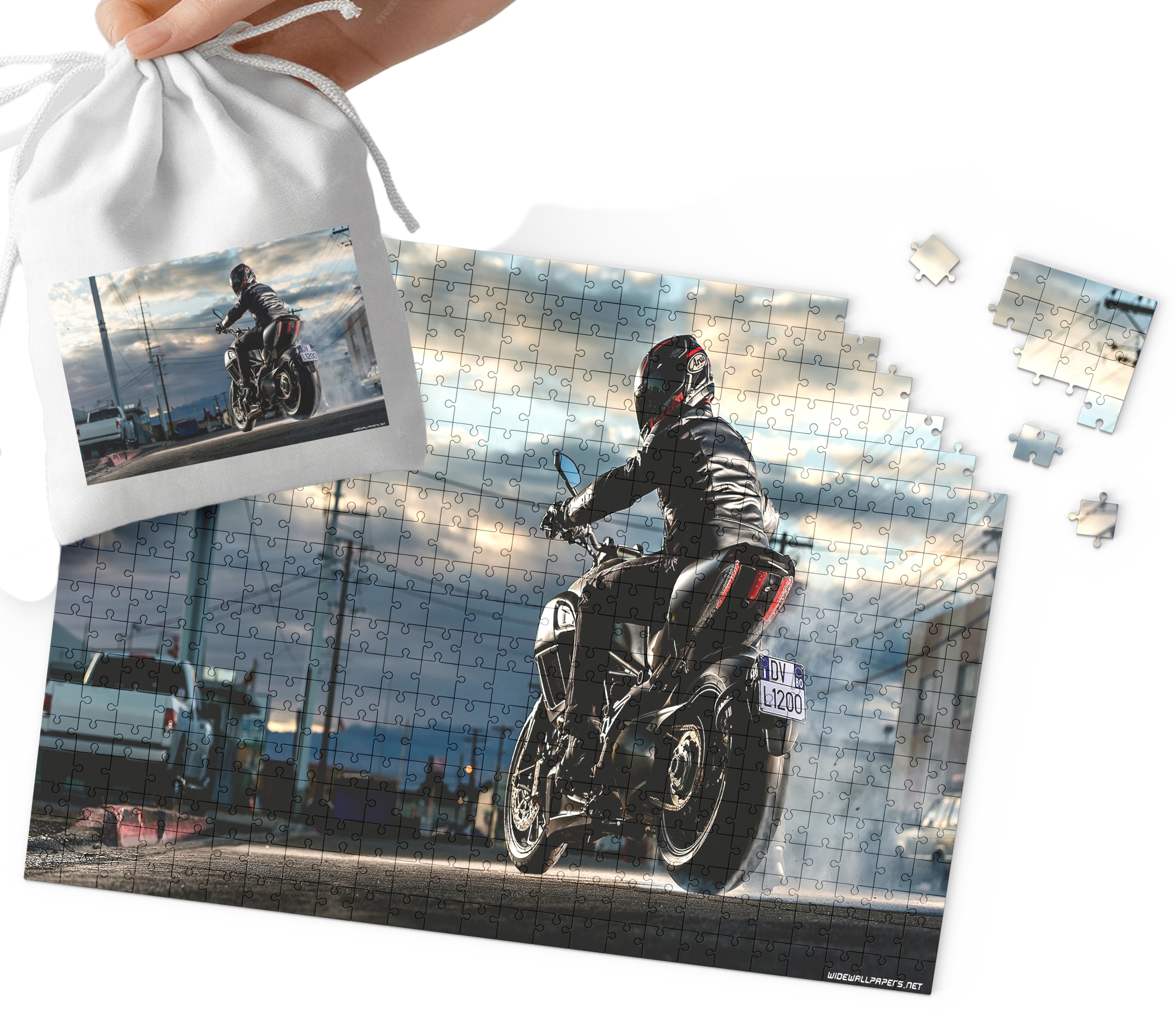 PUZZLE TRADYCYJNE - MOTOR MOTOCYKL MEGA WZORY PREZENT 70el + WORECZEK