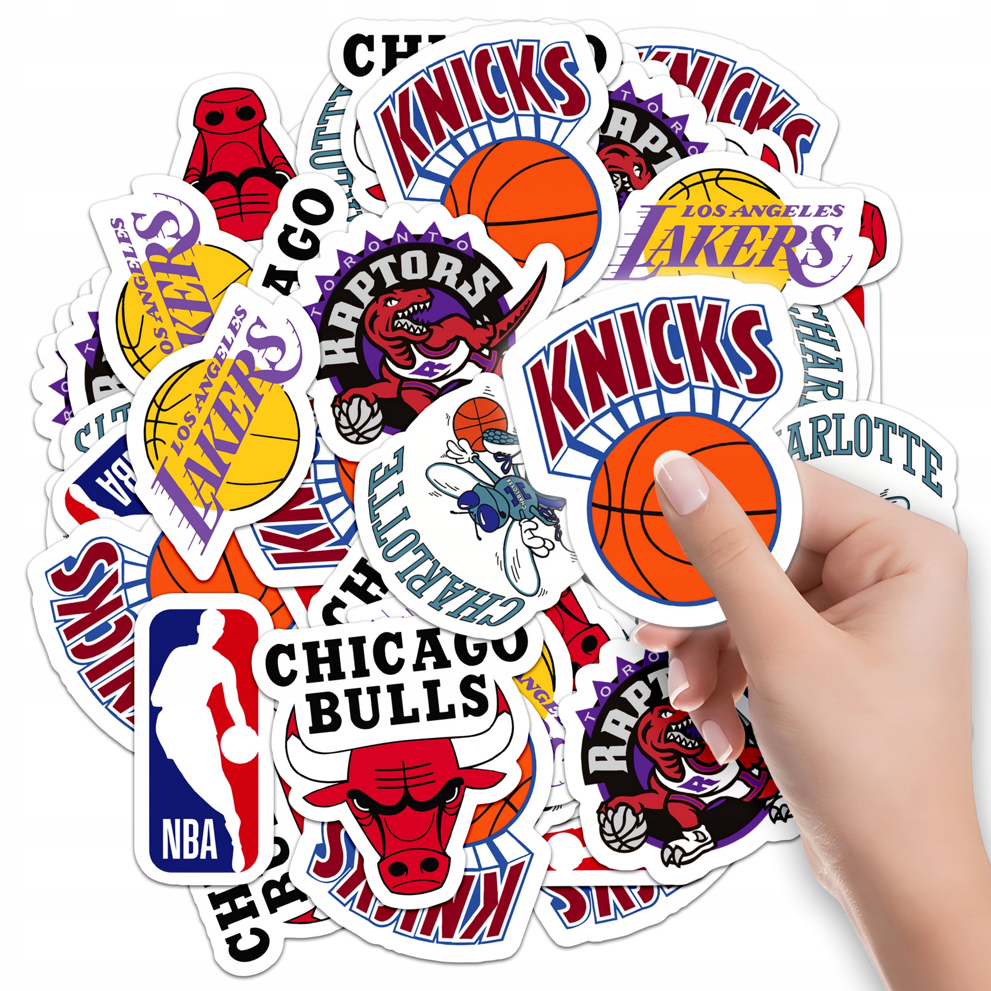 NAKLEJKI ETYKIETY NA ZESZYT NALEPKA Z POSTACIAMI KOSZYKÓWKA WZORY 6 SZT