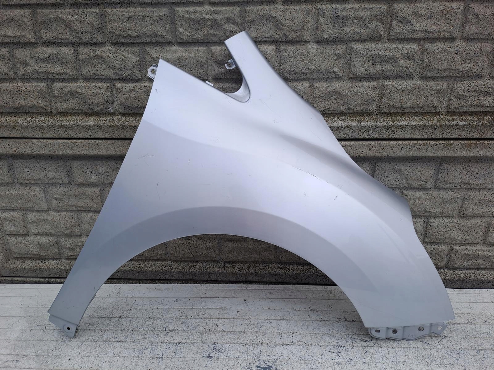 TOYOTA VERSO LIFT Kotflügel Vorne Rechts Beifahrerseite OE Original Teil
