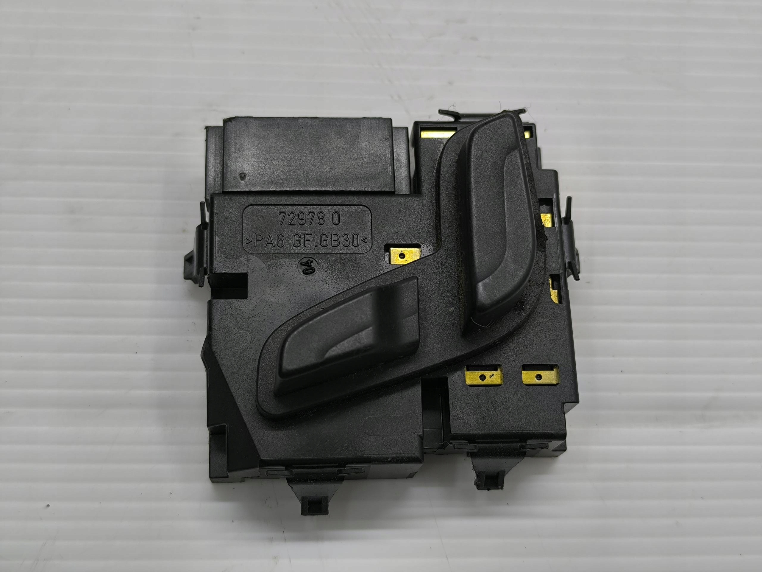 E-KLASA W212 2009-2016 Sitzschalter Vorne Rechts A2048701958 OE Original Teil