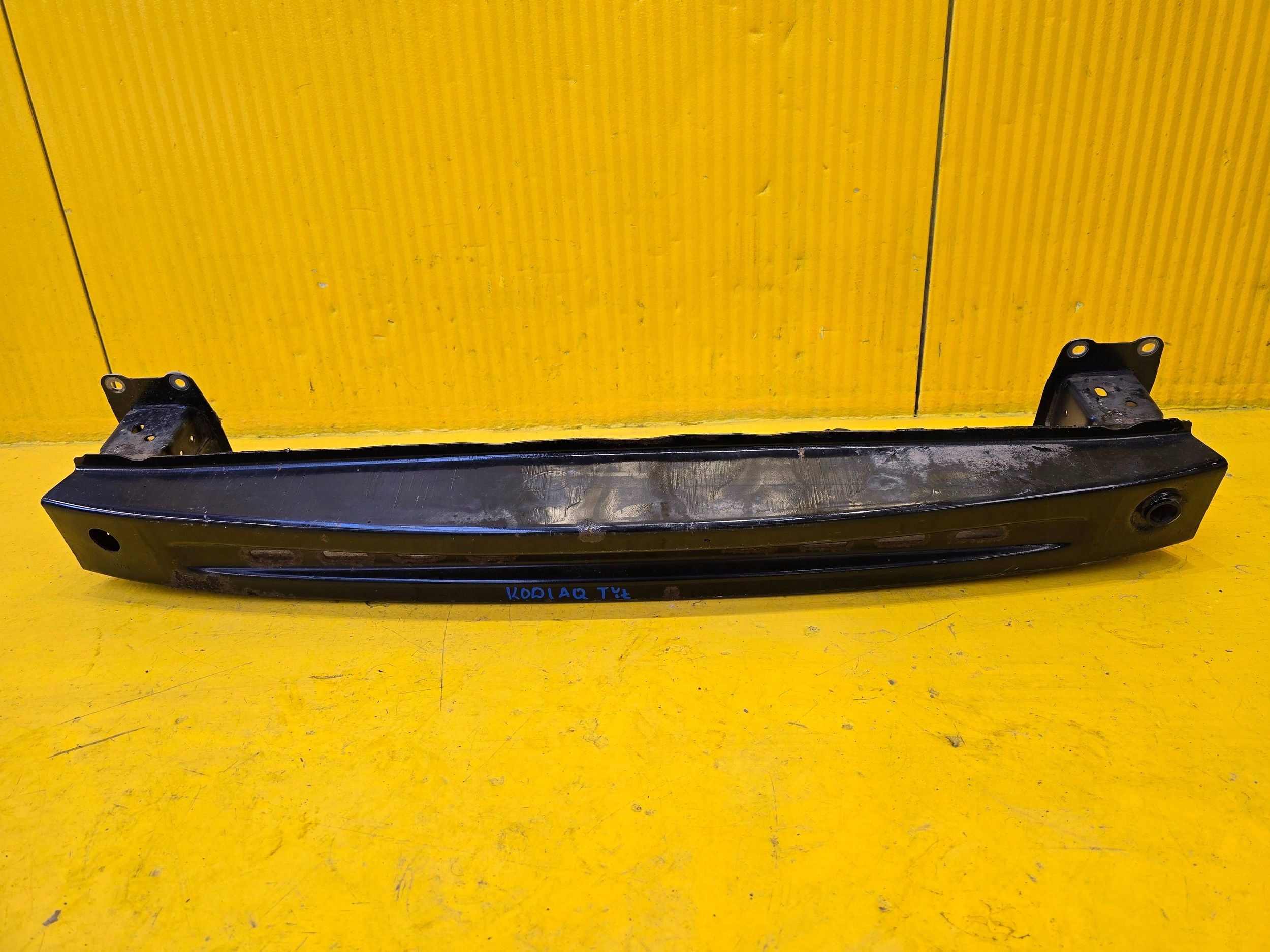 Skoda Kodiaq Stossstangenträger Hinten Aufpralldämpfer Verstärkung 565807305 OE