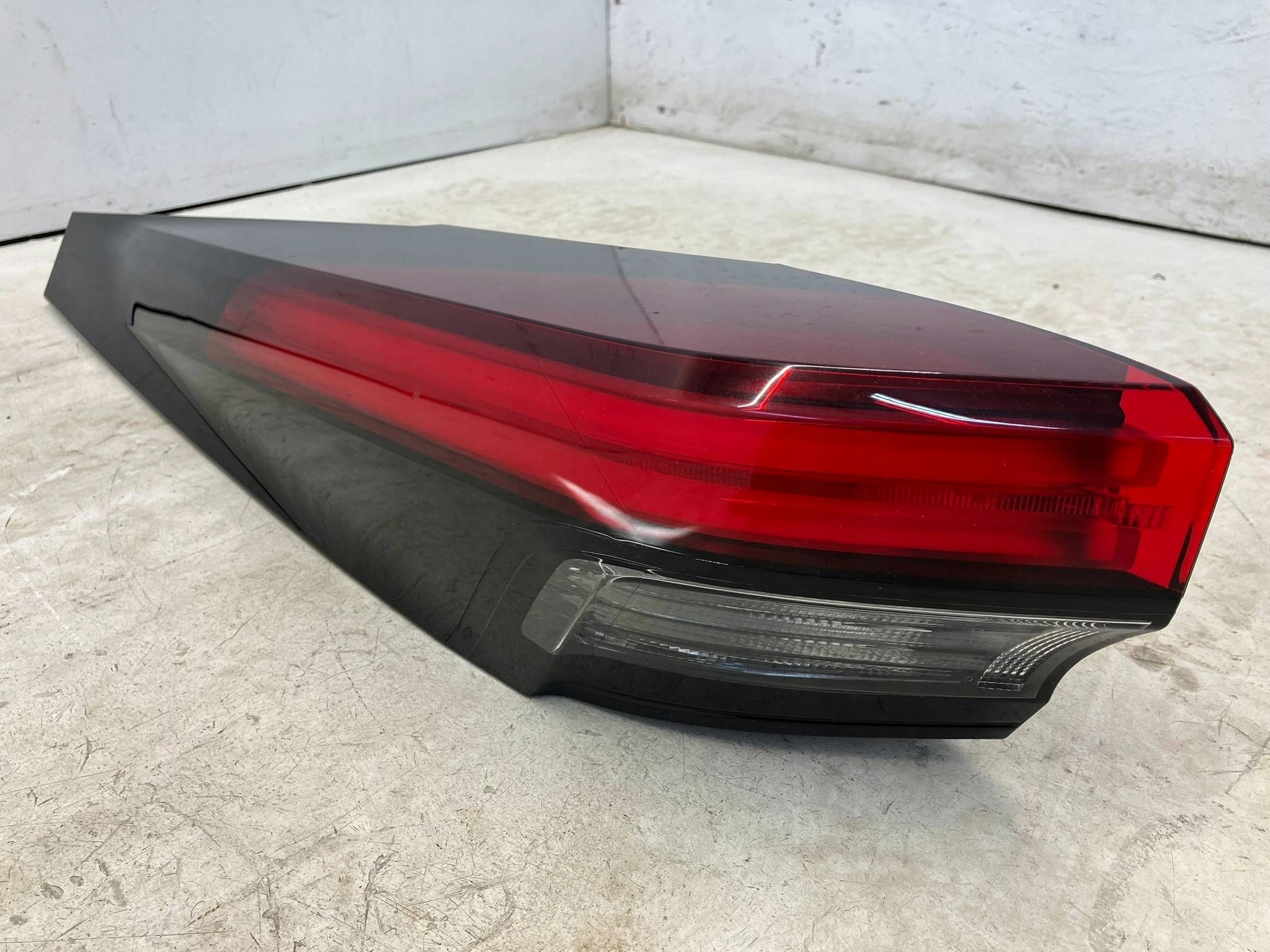 CHR C-HR II FULL LED Heckleuchte Rückleuchte Links 81560-F4200 OE Original Teil