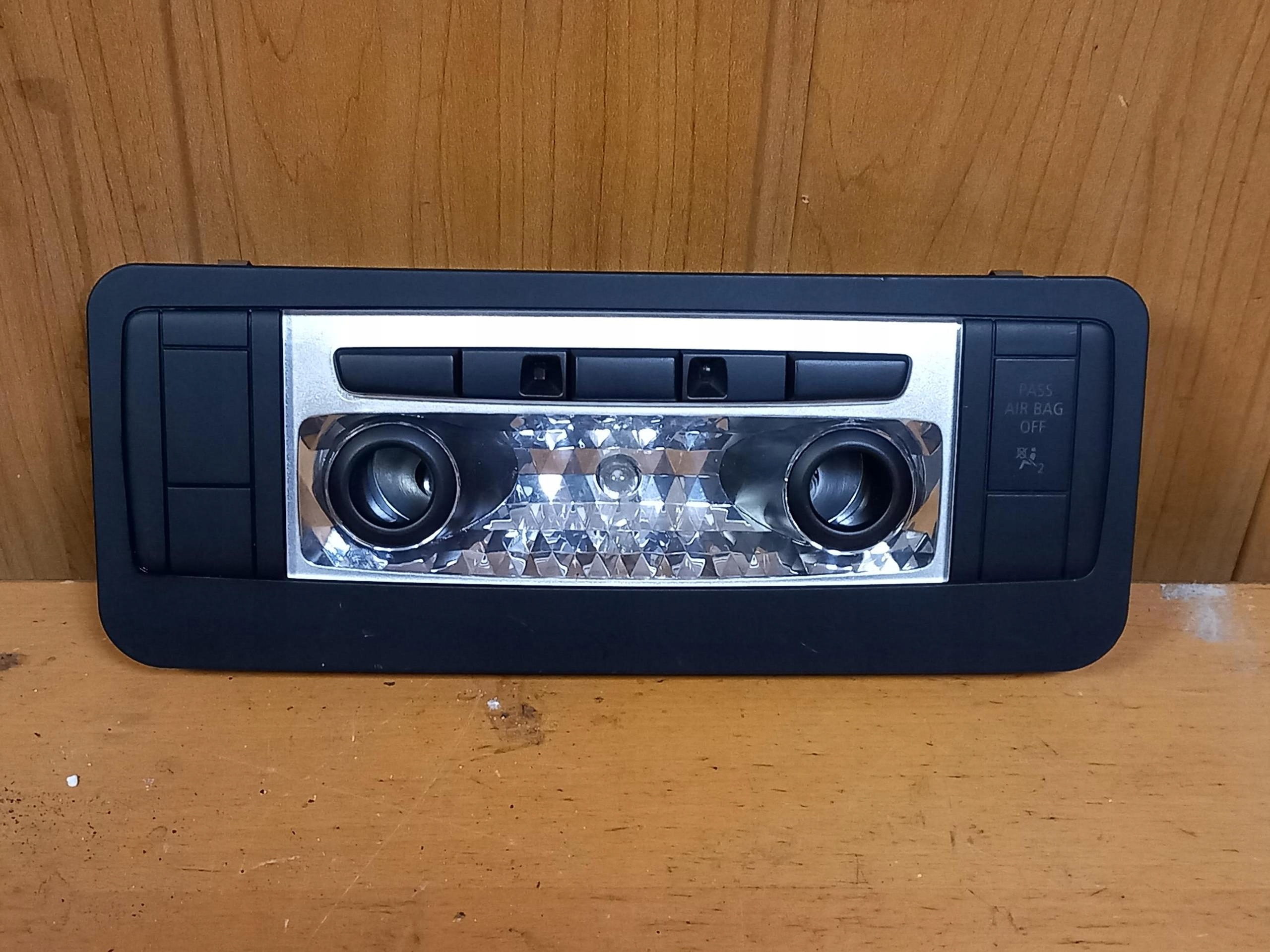 BMW SERIA 1 E82 E88 2007-2014 LUMIÈRE INTÉRIEURE 9209225 LHD OE Pièce d'origine