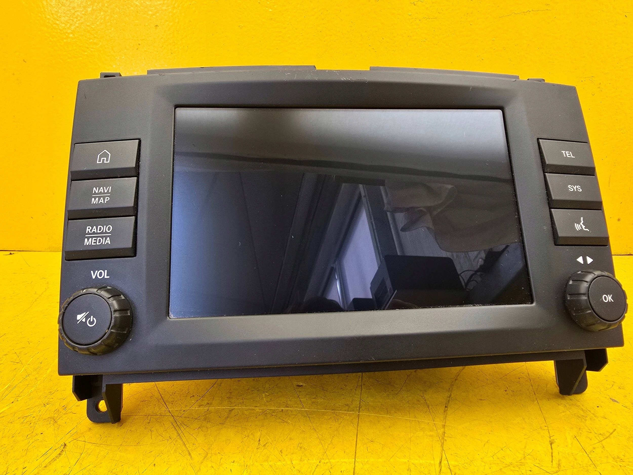 Mercedes-Benz Vito W447 * Radio Navigation System Steuergerät A4479005217 OE