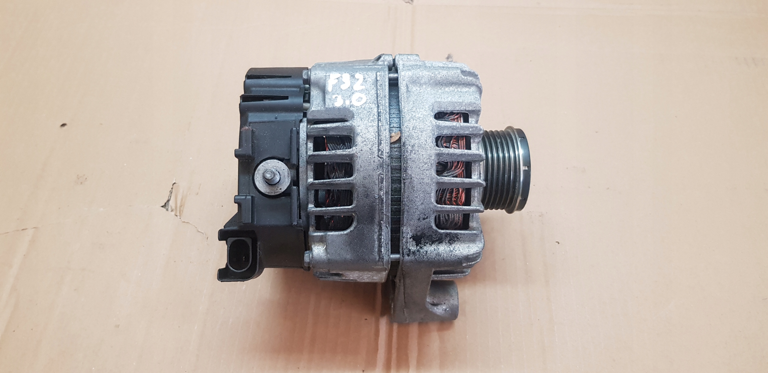 BMW F32 F34 3.0 D 2021 Lichtmaschine Generator 8570675 33500 km LHD OE Original