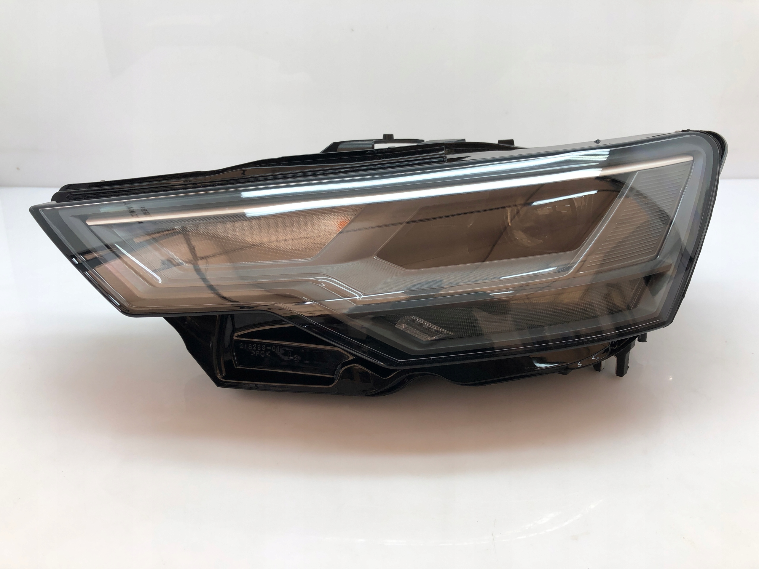 Original Frontscheinwerfer Vorne Links Audi A6 C8 4K0941033