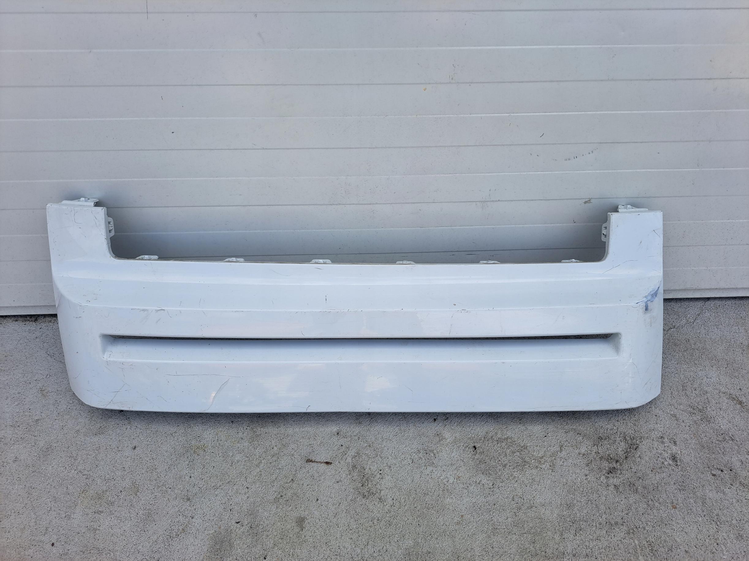 LAND ROVER DEFENDER L663 GRILLE DE CALANDRE L8B2-17820-A