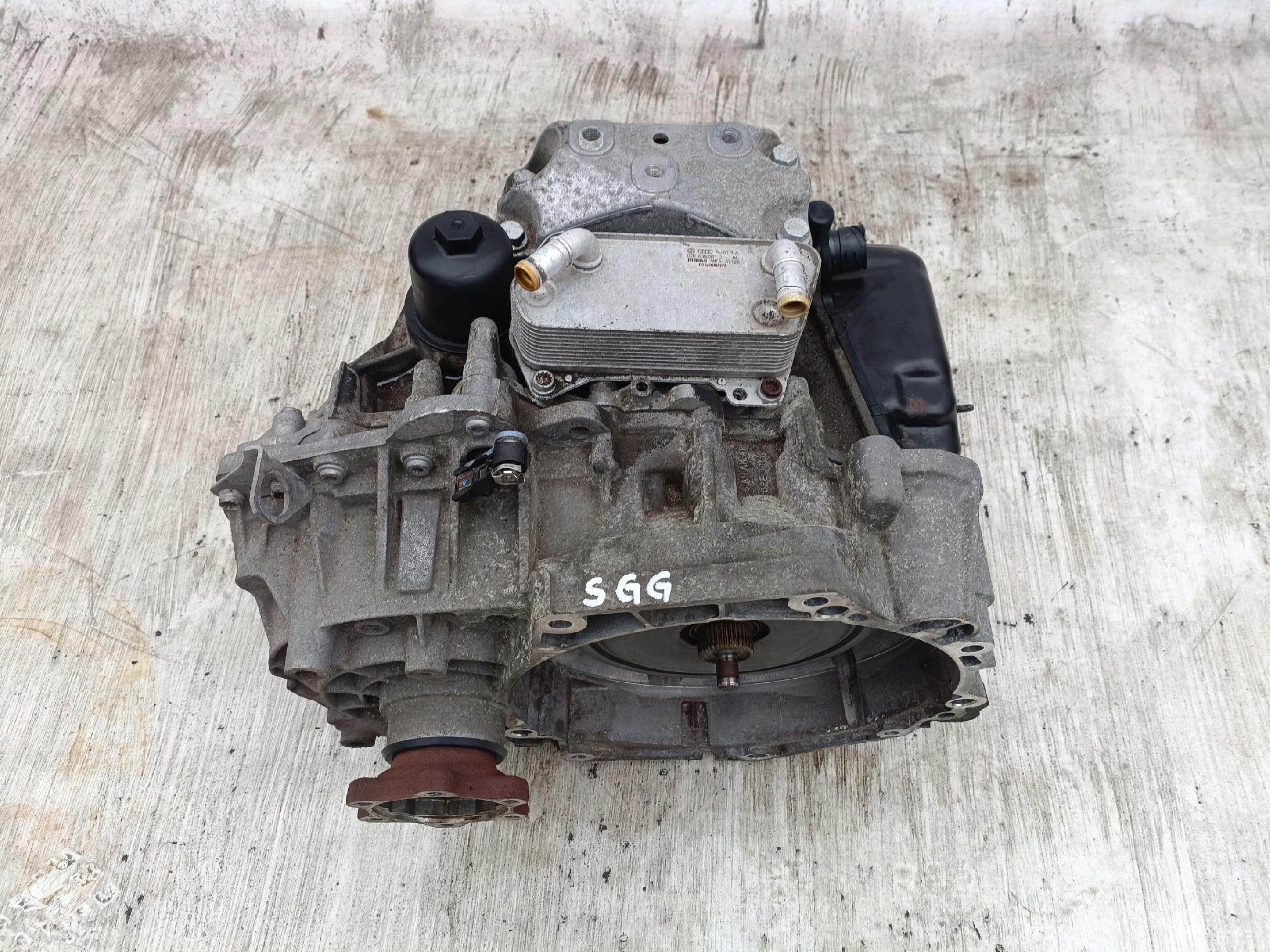 VW PASSAT B8 2.0 D Automatikgetriebe Gearbox automatic KM17955750209498 136000