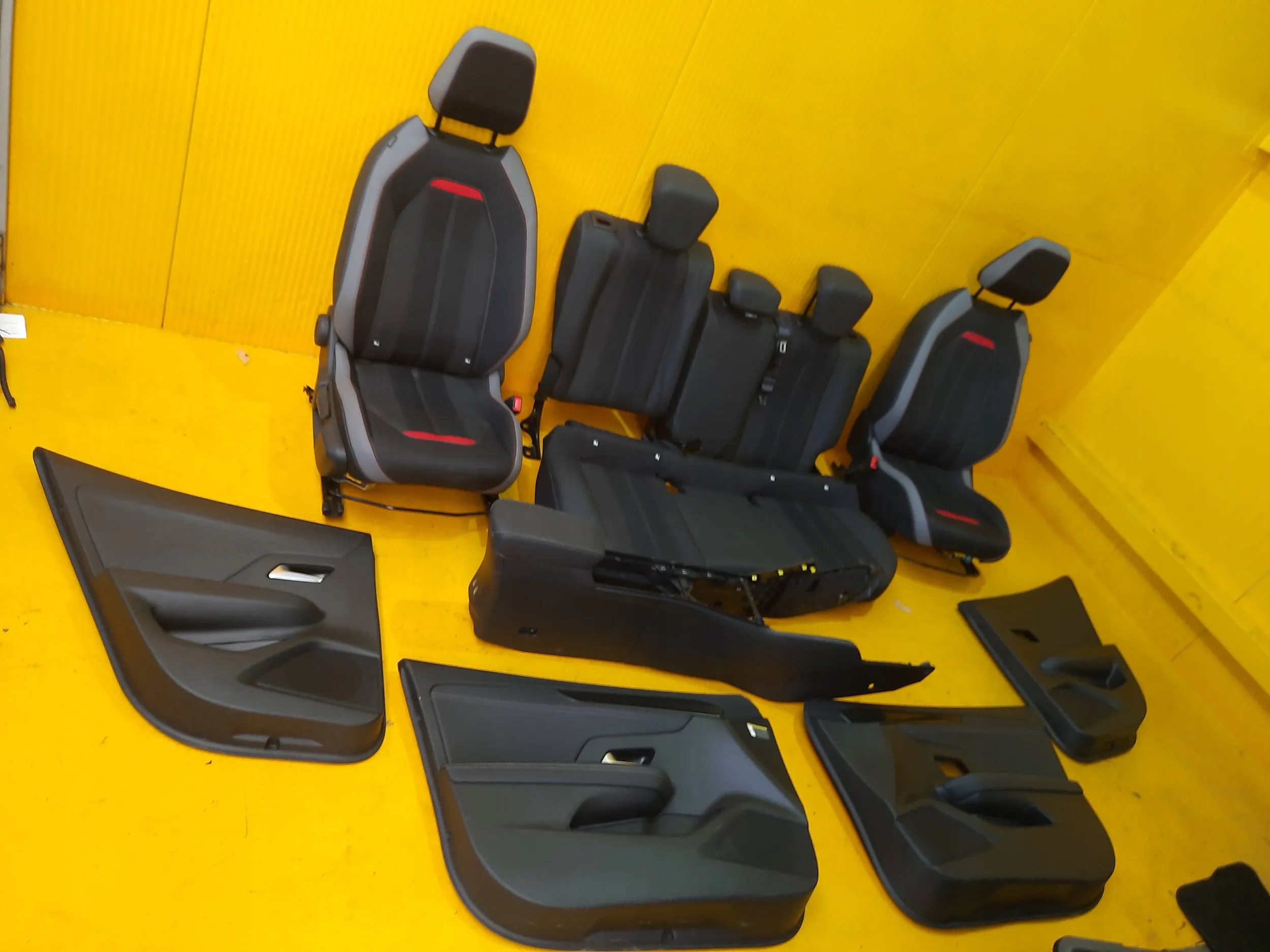 OPEL MOKKA II B 2020- SITZBEZÜGE SET SITZE KOMPLETT OE Original Teil Gebraucht