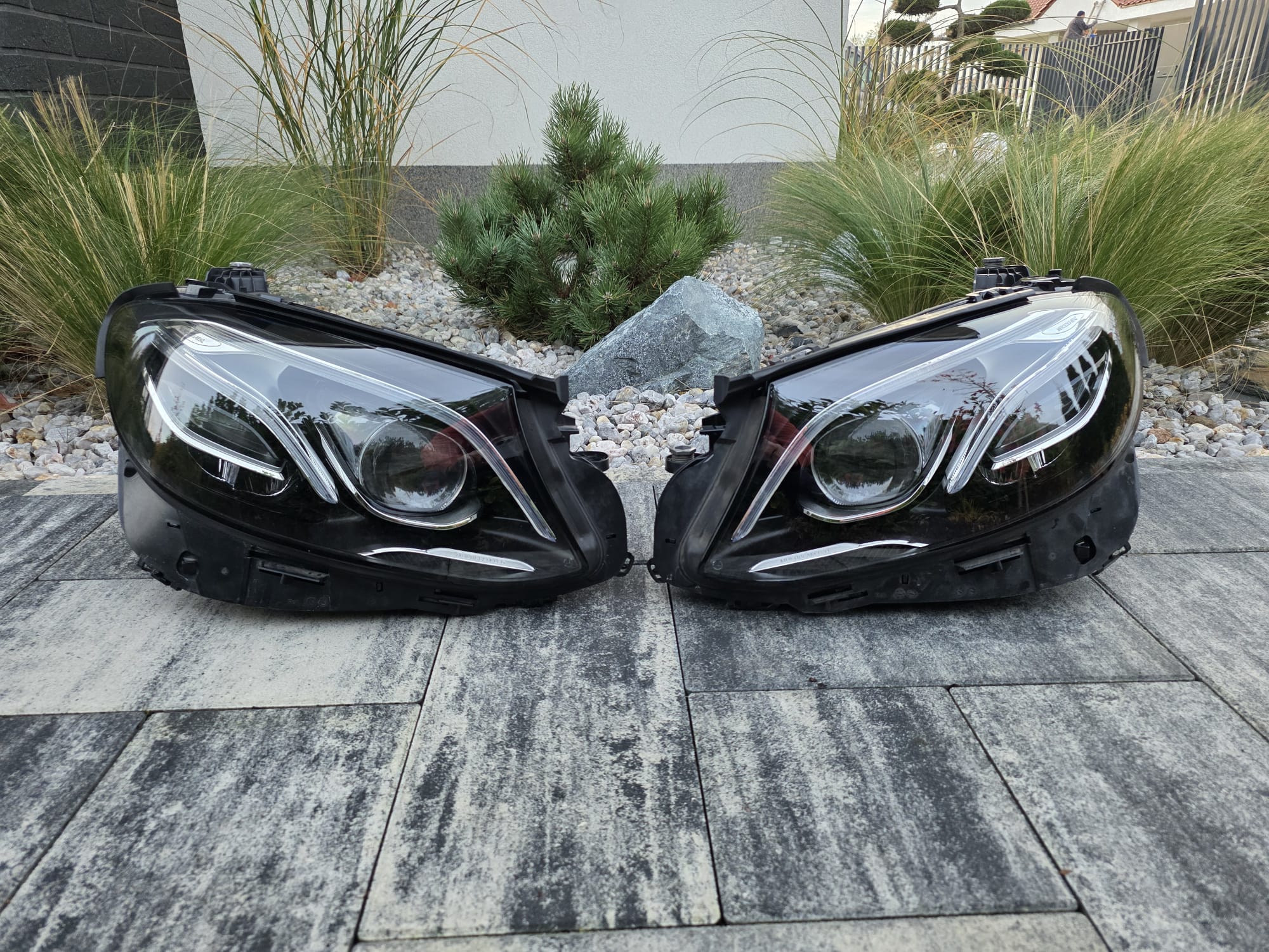 MERCEDES E KLASA W213 Original Frontscheinwerfer Links Rechts Full Led Multibeam W2139064804KZ W2139066504KZ