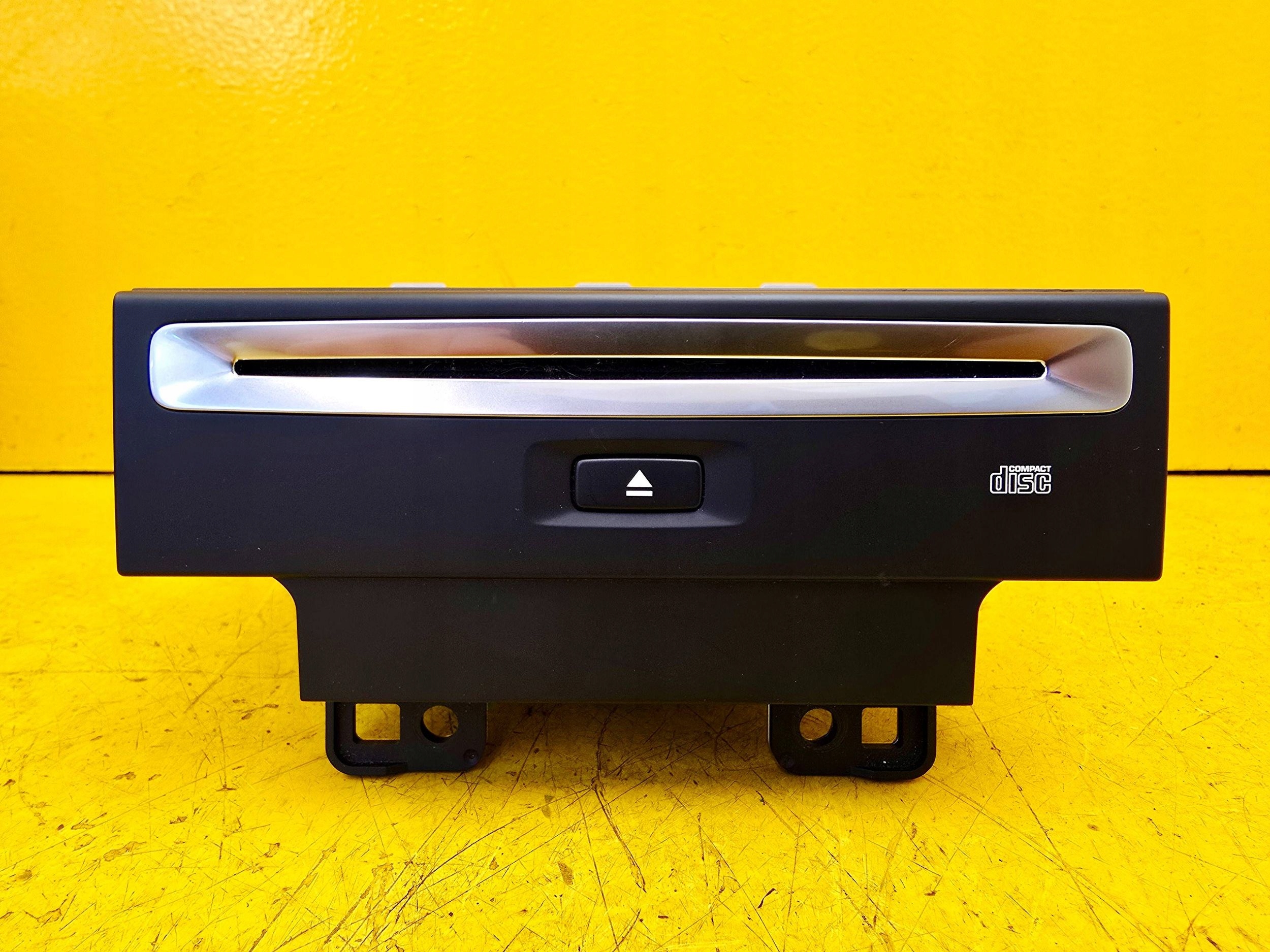 Volvo XC60 II CD-Wechsler CD Changer 31421002 OE Original Teil Gebraucht