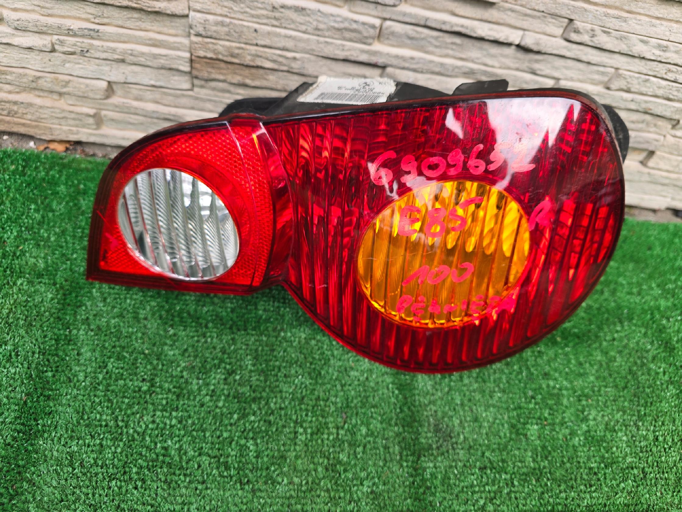 BMW Z4 E85 Heckleuchte Rückleuchte Rechts 6909652 LHD OE Original Teil Gebraucht