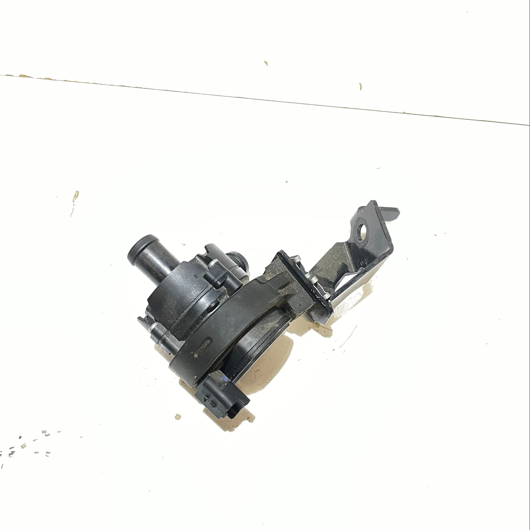 NISSAN MICRA K14 1.0 DIG-T POMPE À EAU 215805FP0A OE Pièce d'origine d'occasion