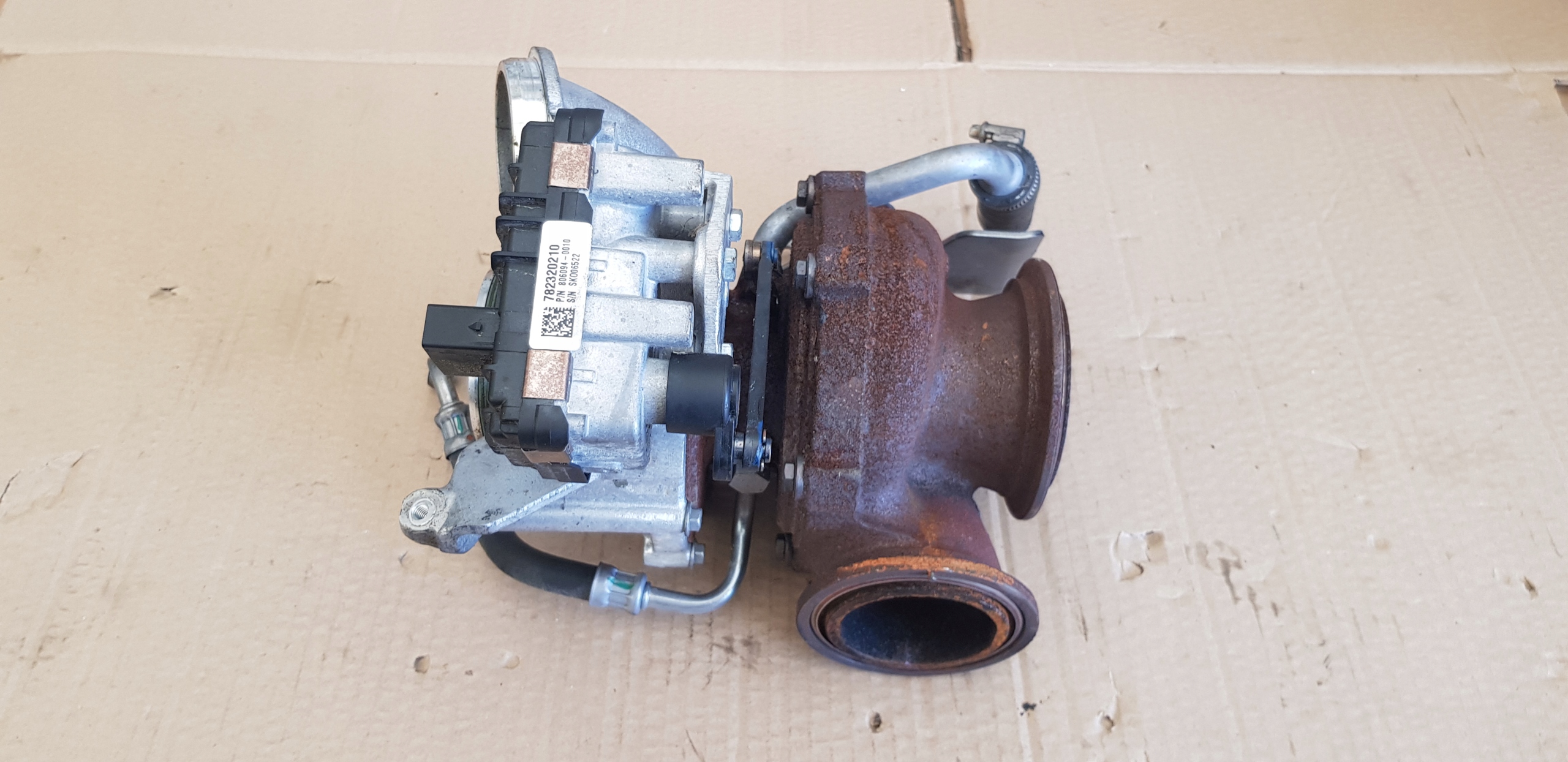 BMW F34 F32 3.0 D Turbolader 7623202 33500 km LHD OE Original Teil Gebraucht