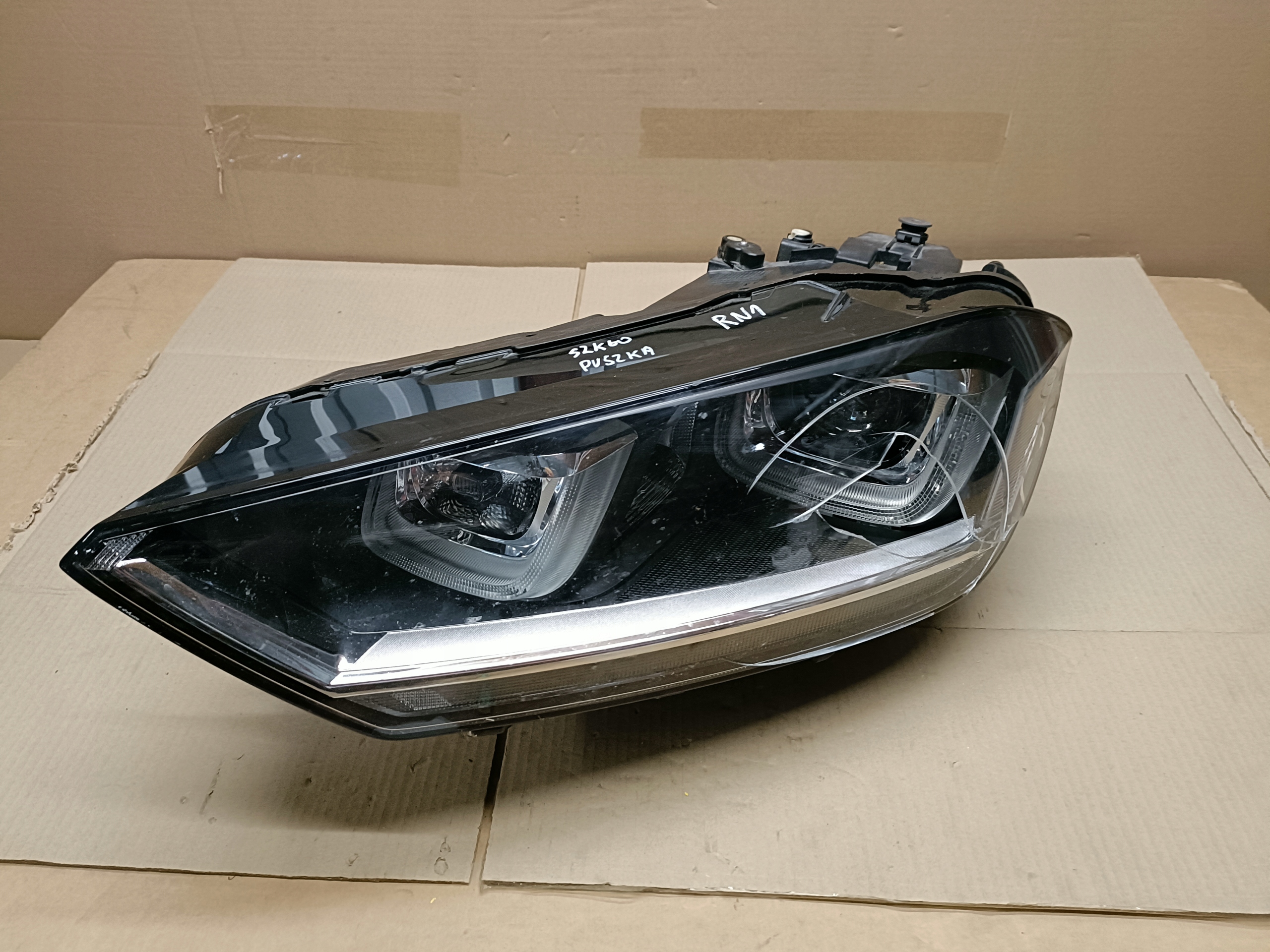 VW SPORTSVAN Frontscheinwerfer Links 517941033B LHD OE Original Teil Gebraucht