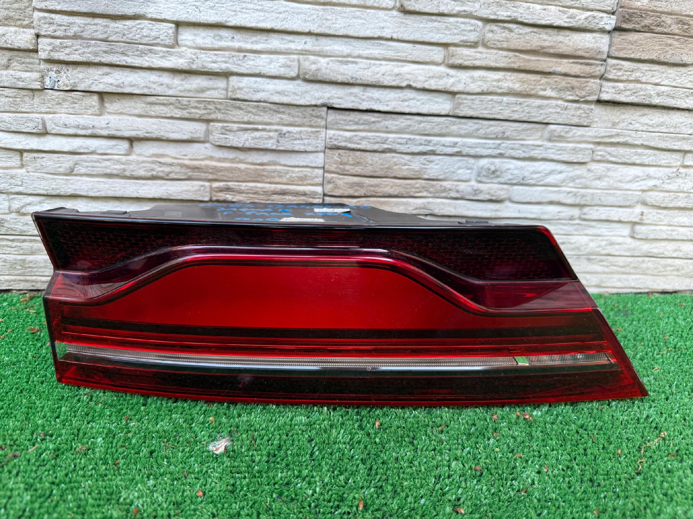 JAGUAR F-PACE X761 Heckleuchte Rückleuchte Rechts MK83-13A420-AB LHD OE Original