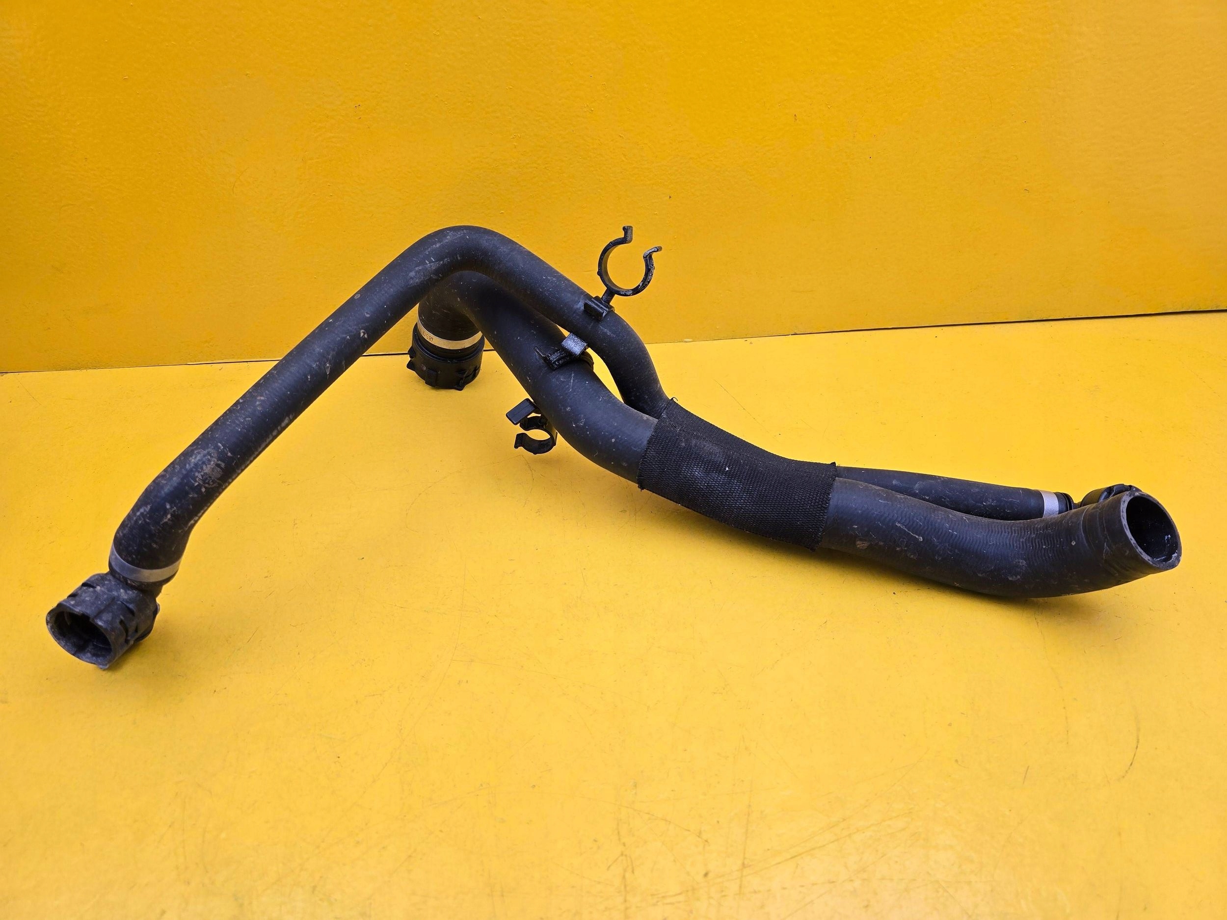 Mercedes-Benz Vito W447 Wasserschlauch Kühlwasserschläuche A4475015200 OE