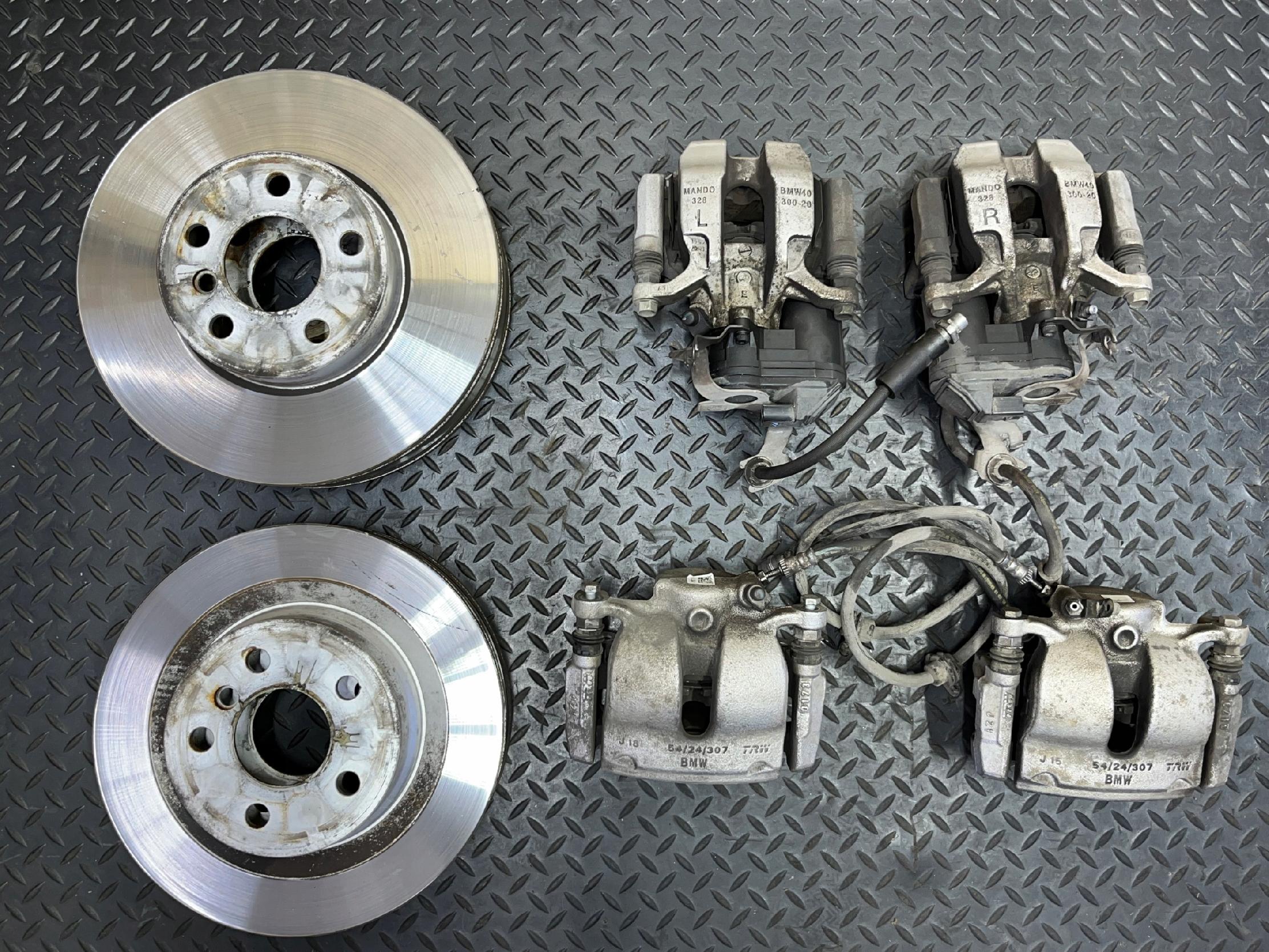 BMW G20 LCI 320D B47 2016 Bremsscheiben Und Bremssättel Set 10 000 km OE